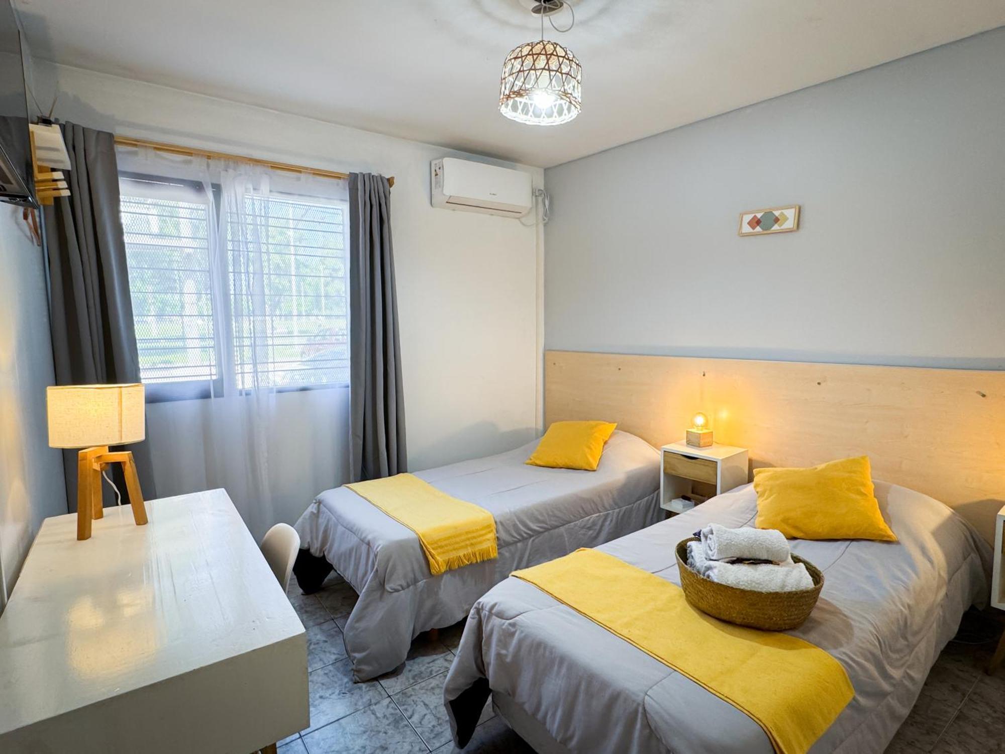 Twin Room,1629490862:JPEG