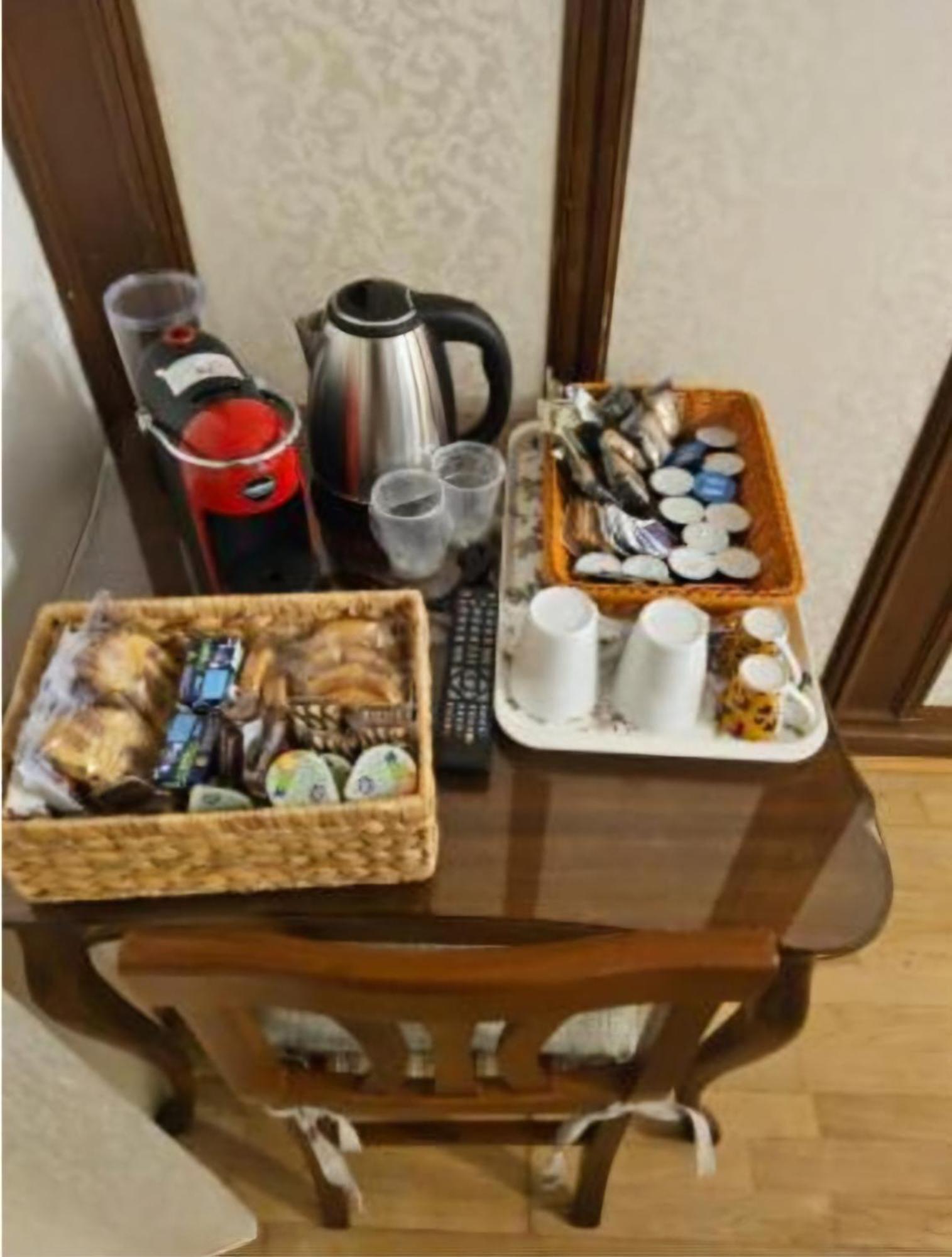 Double Room,1629821933:JPEG