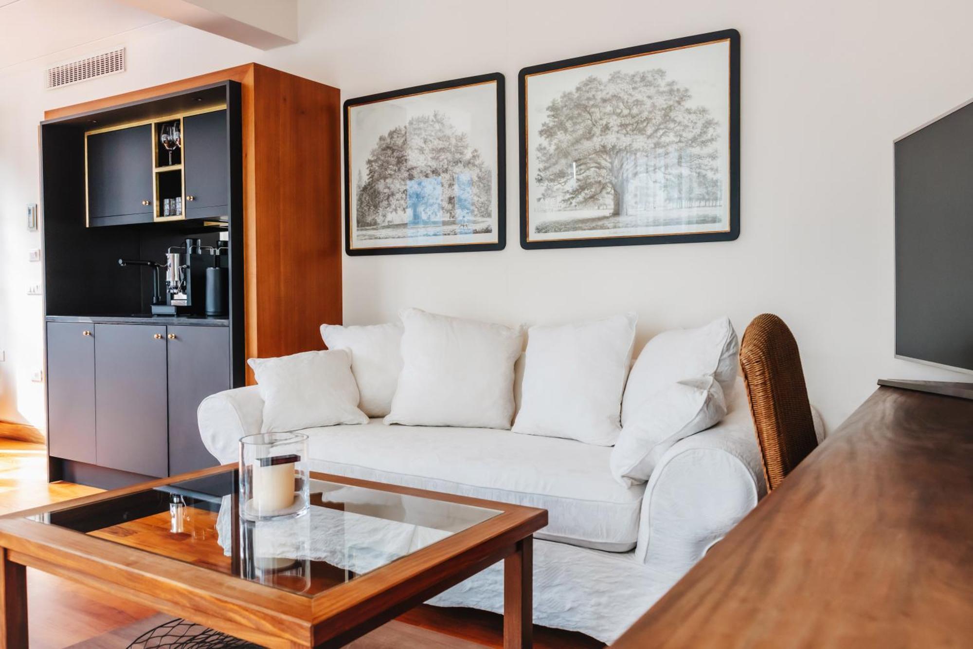 Suite con 2 Camere da Letto - Dependance
