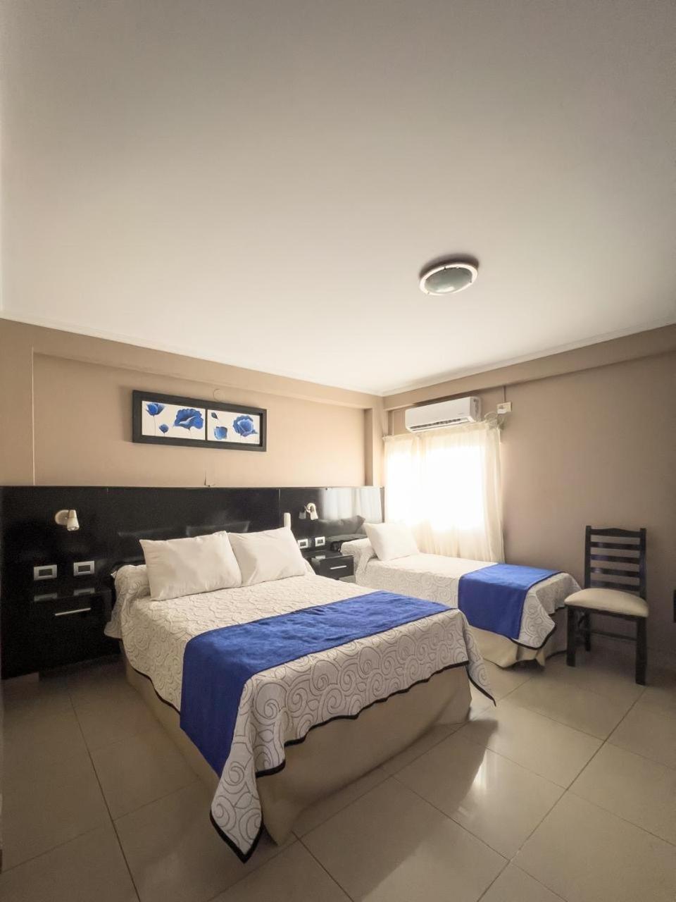 Triple Room,1756444534:JPEG