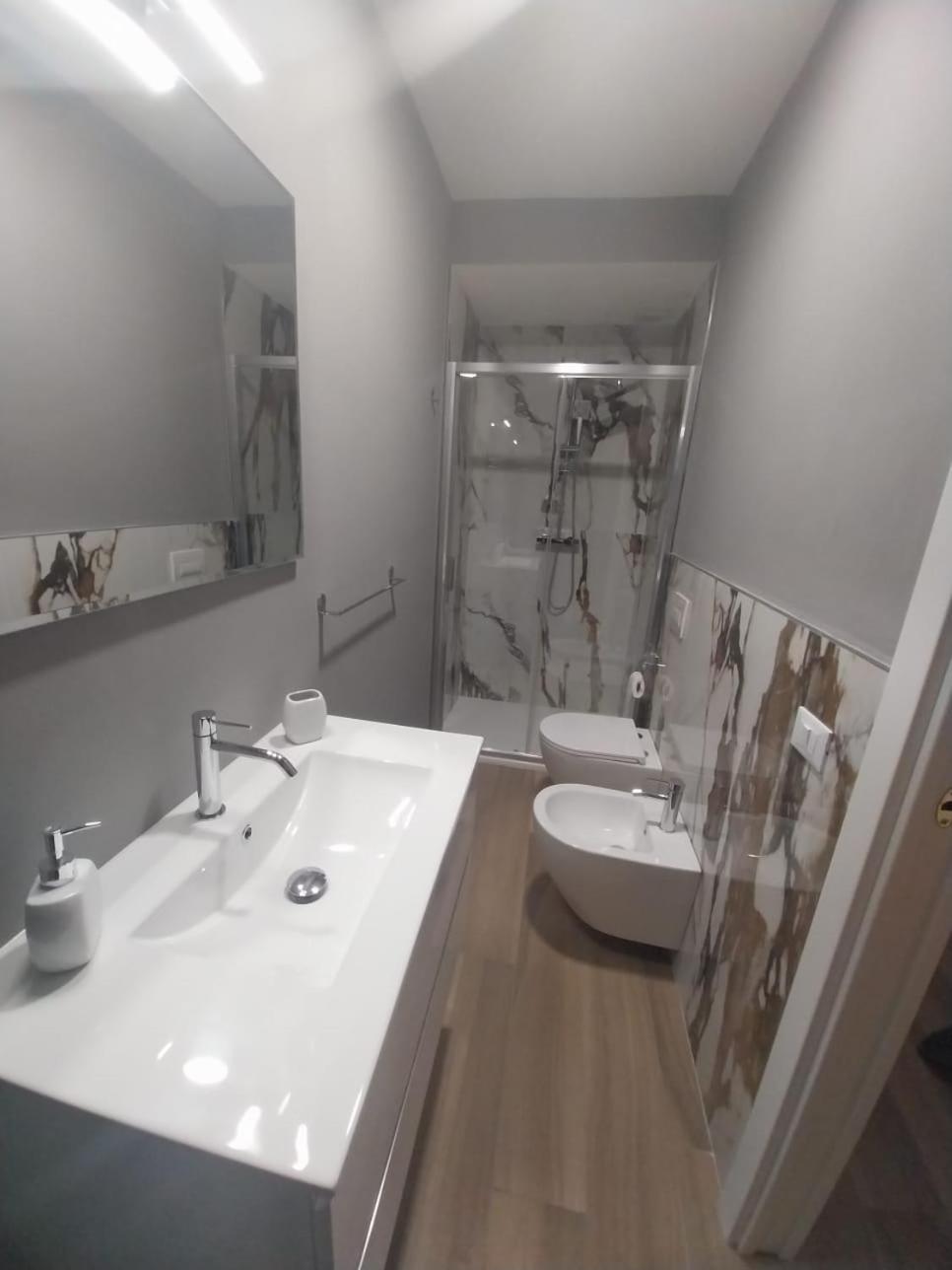 Double Room Private Bathroom
