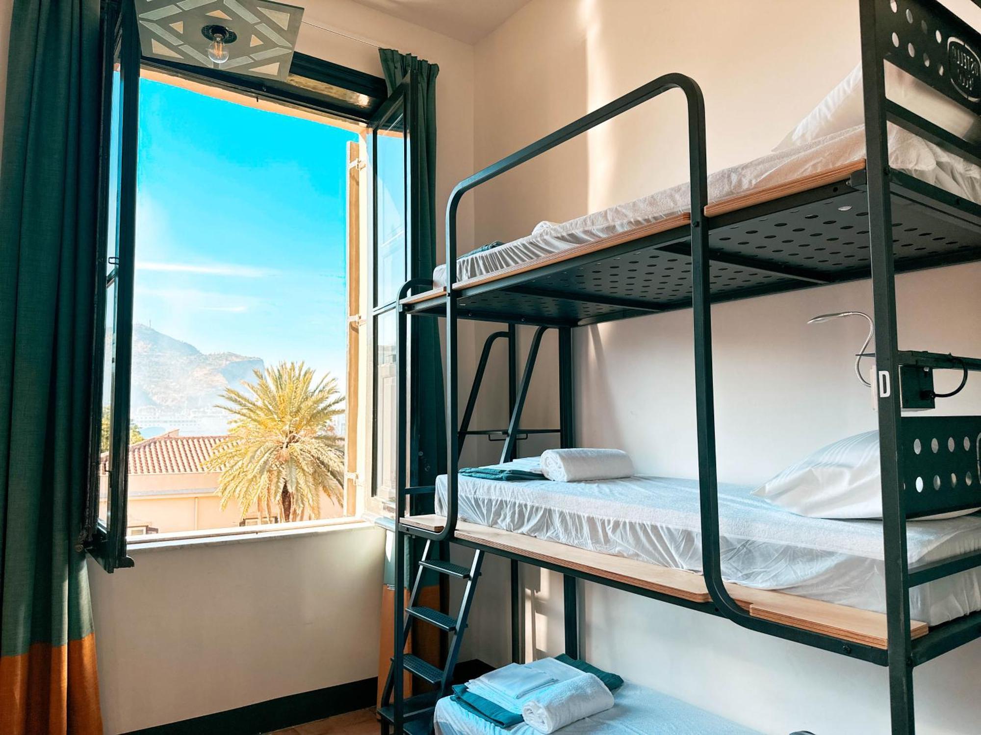 6-Bed Mixed Dormitory Room