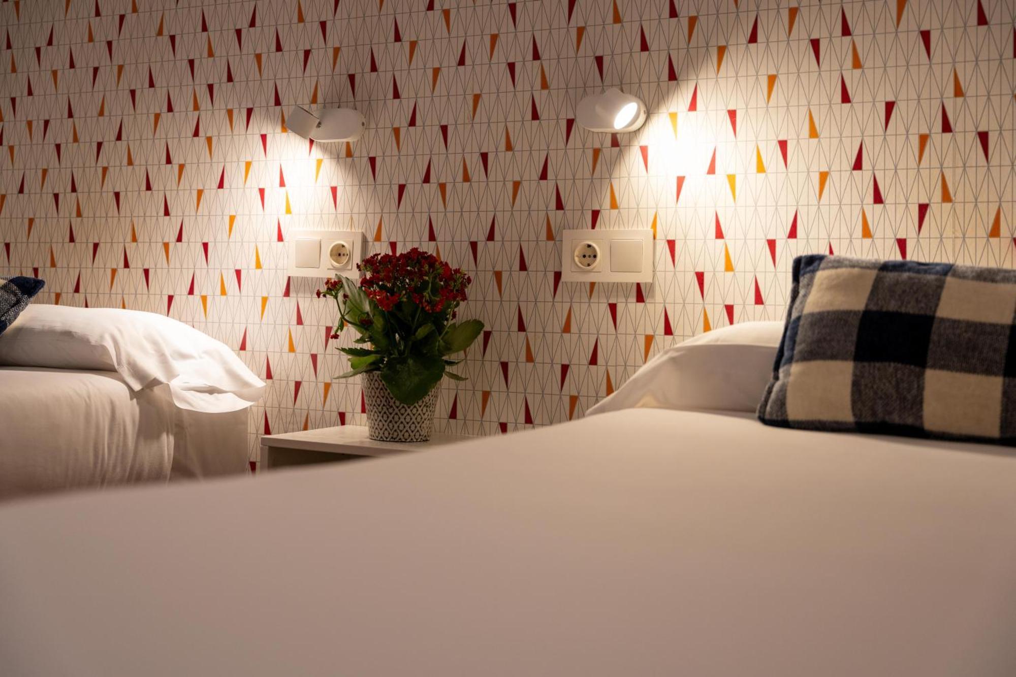 Twin Room with Private Bathroom,1630878013:JPEG