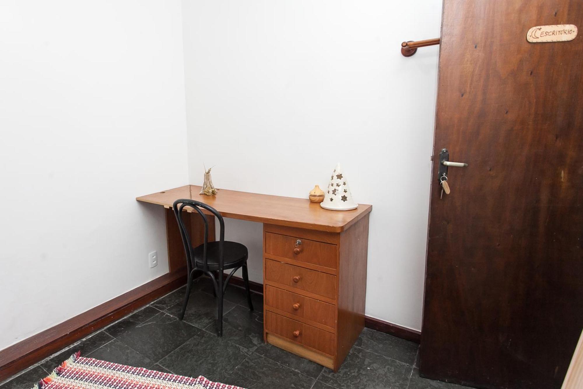 Quarto Individual