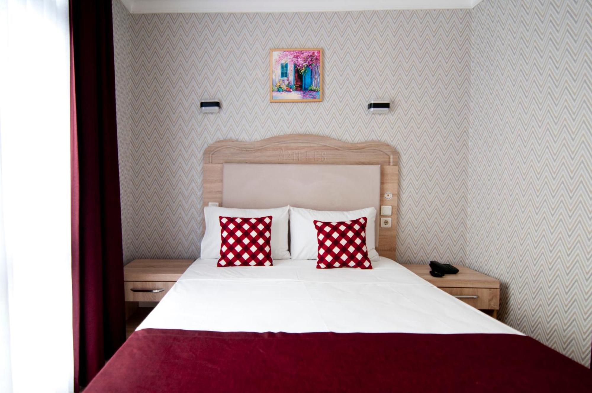 Superior Single Room,1632215000:JPEG