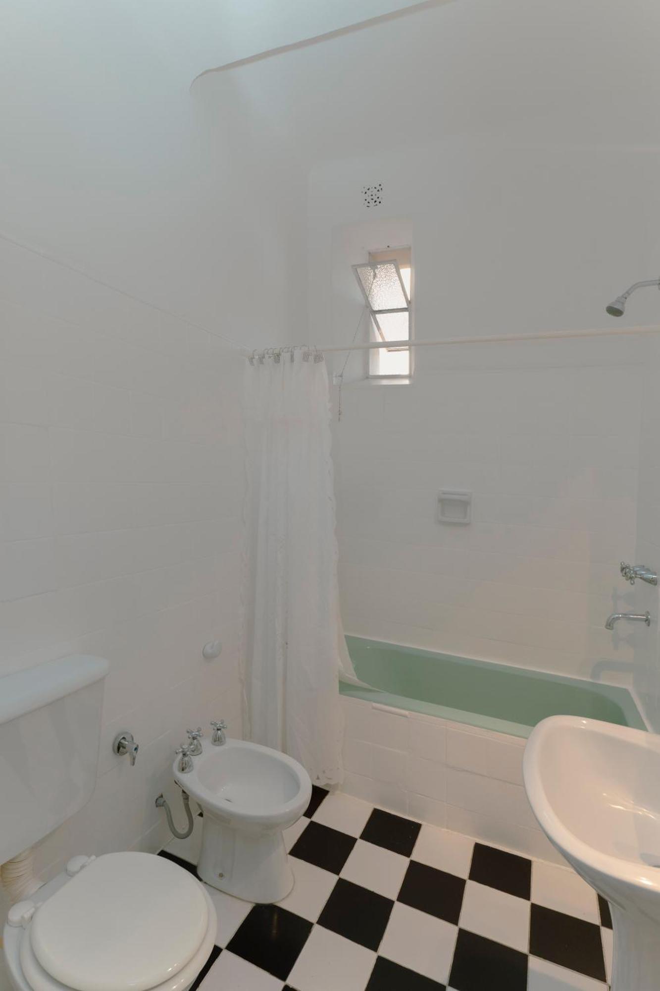 Standard Triple Room,1632217674:JPEG