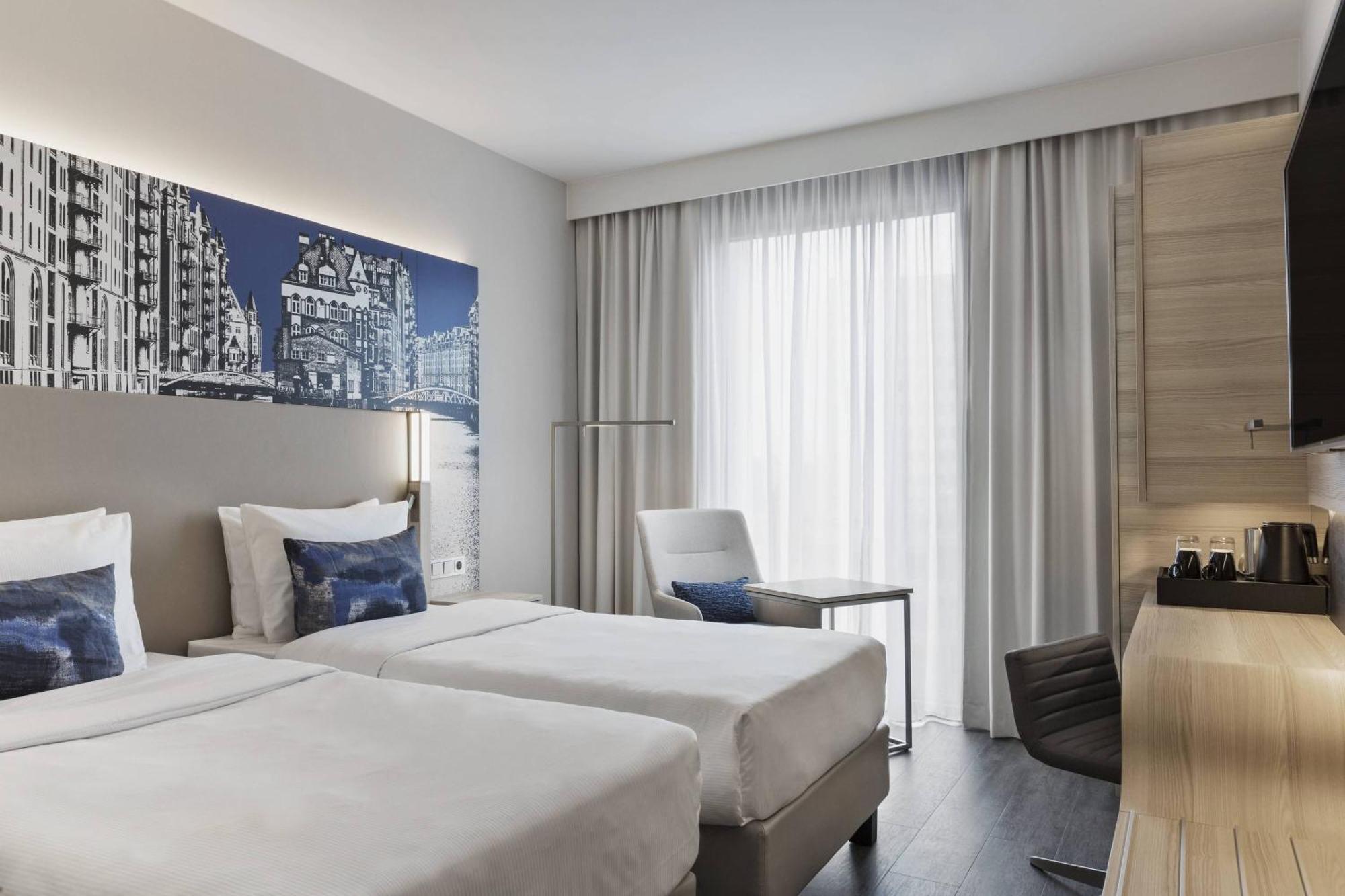 Twin Room,1632308605:JPEG