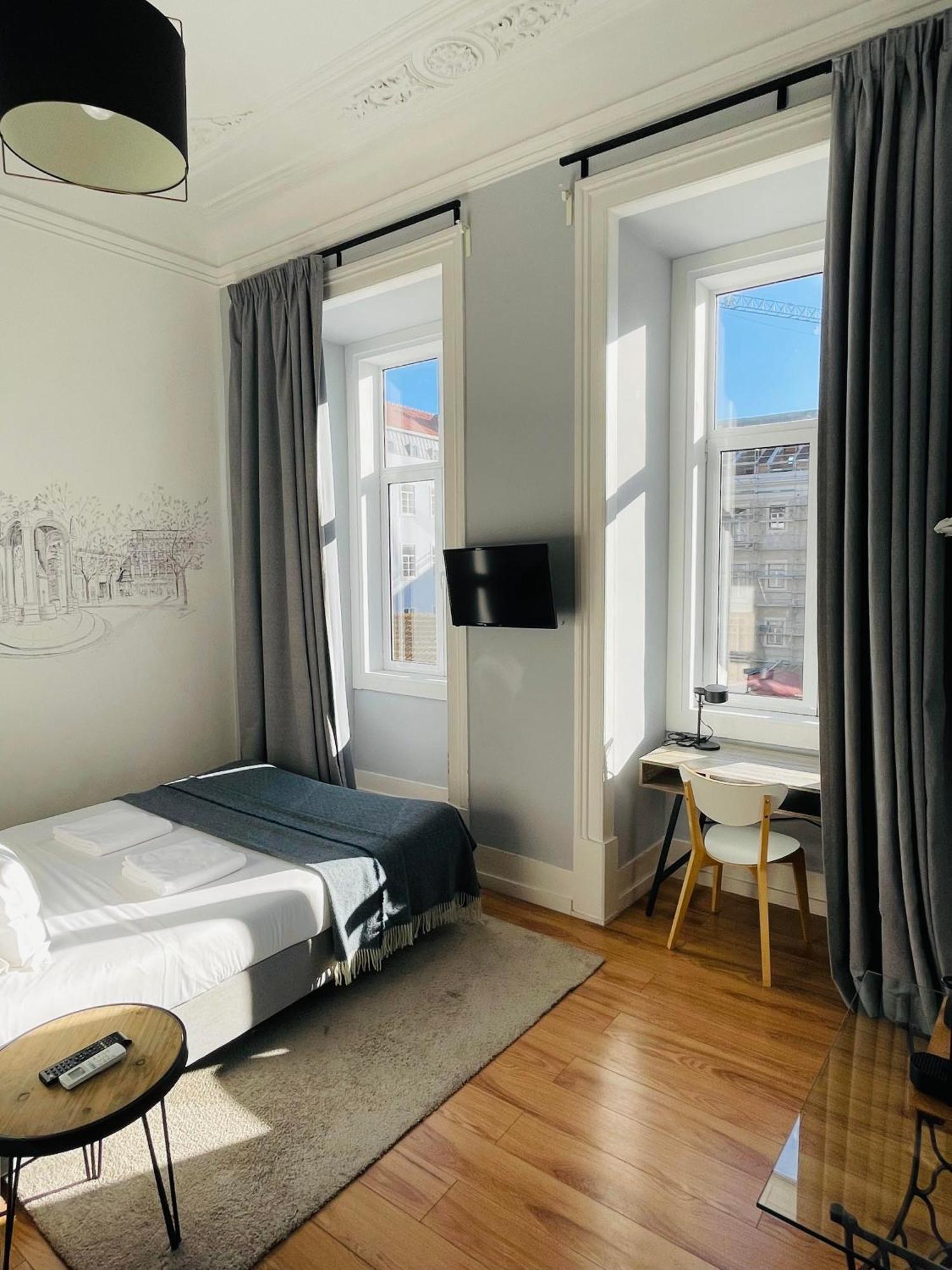 Standard Suite,1633014238:JPEG