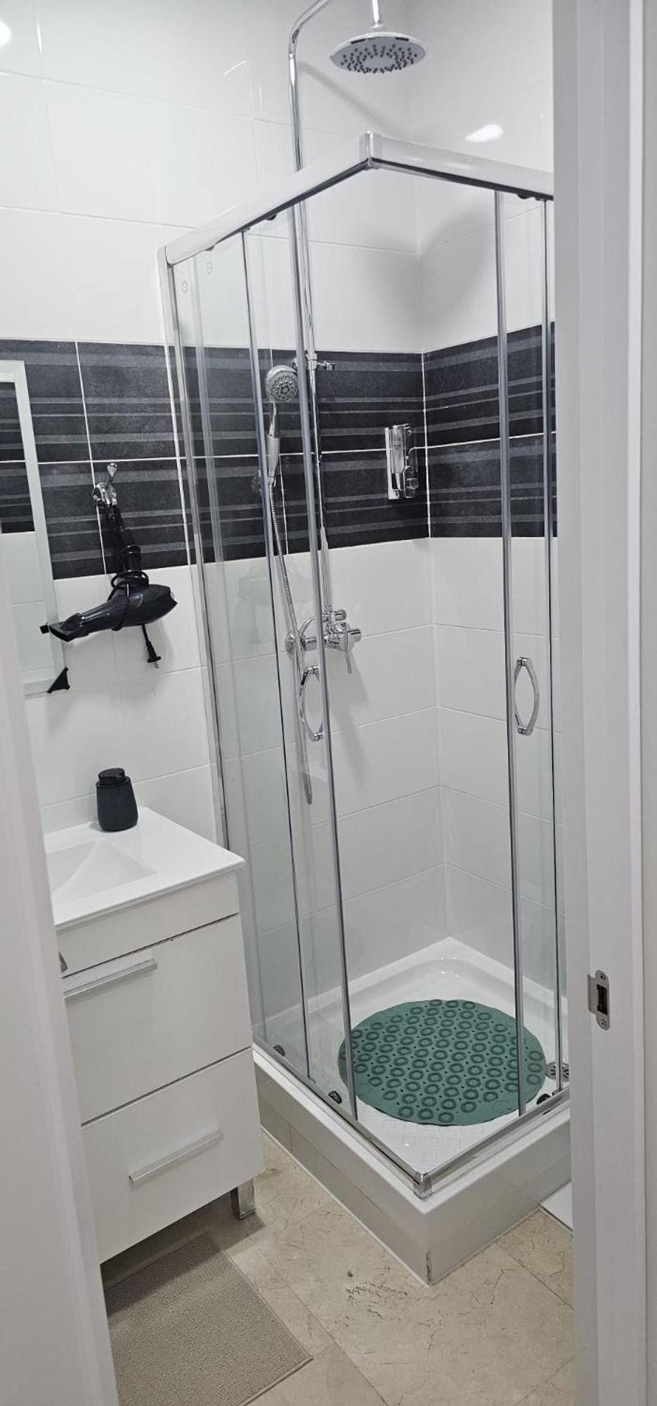 Standard Single Room,1633643389:JPEG