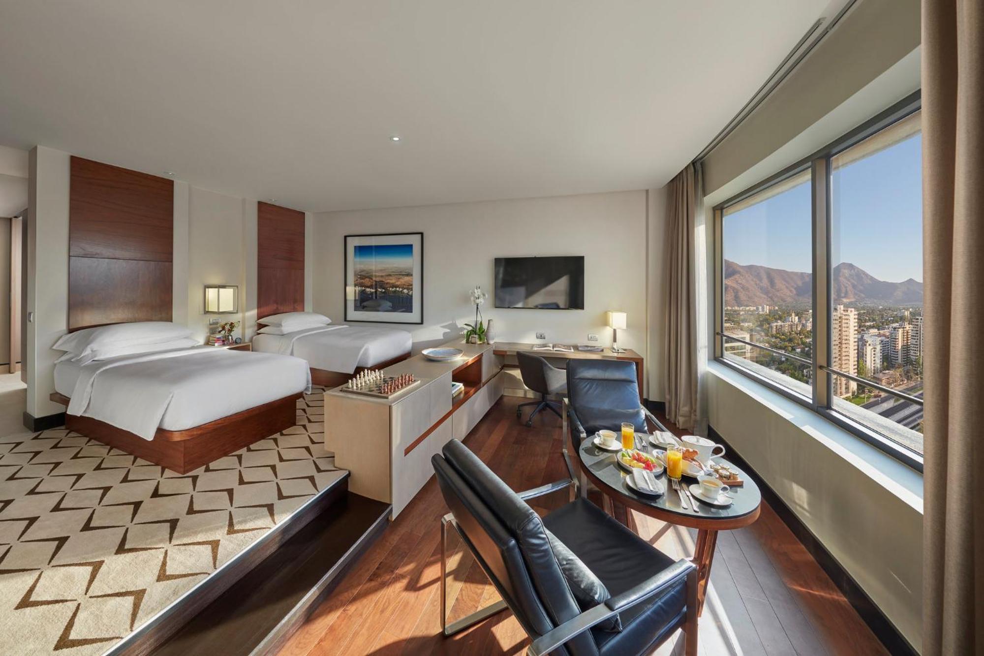 Deluxe Room Twin