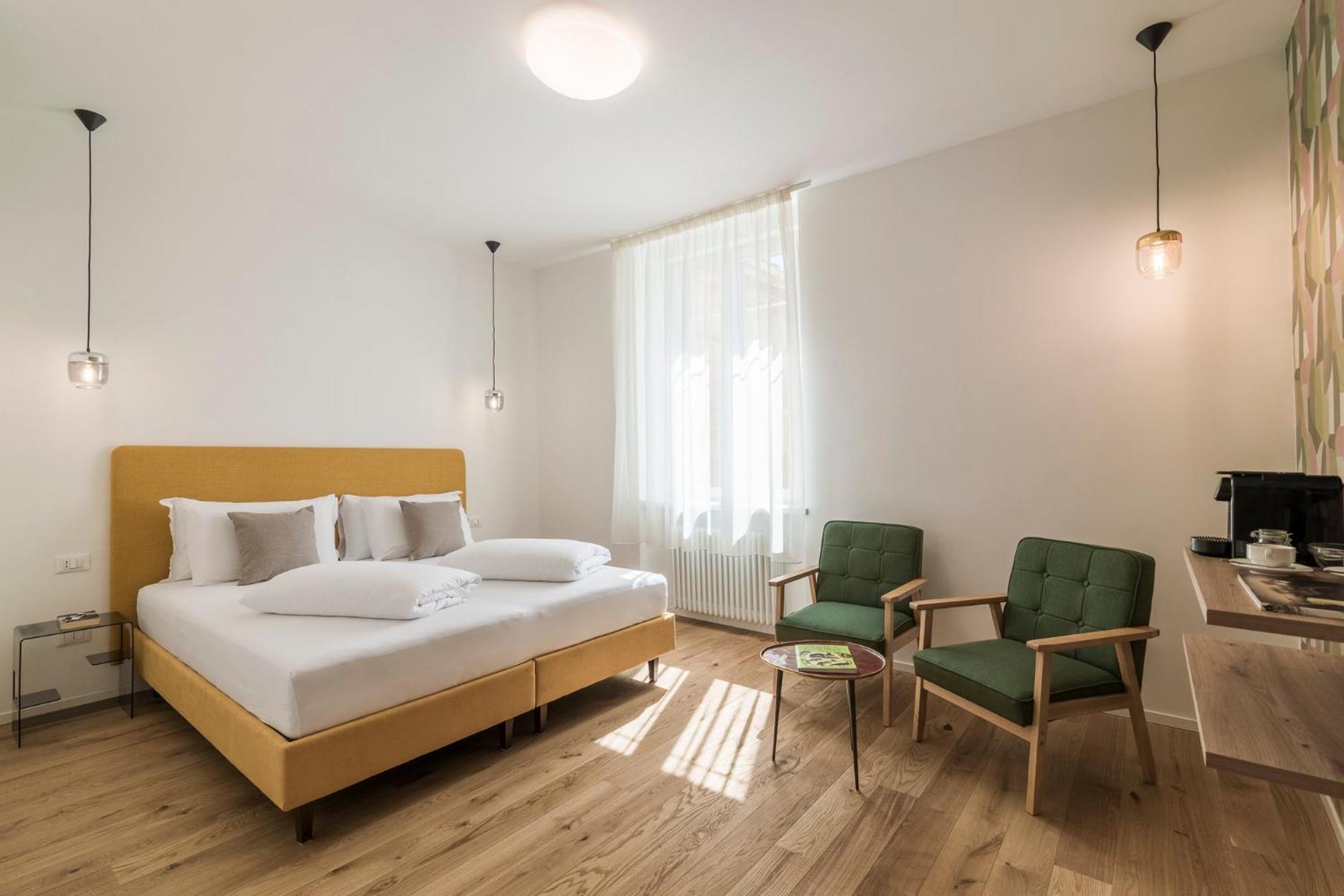 Double or Twin Room,1635905487:JPEG