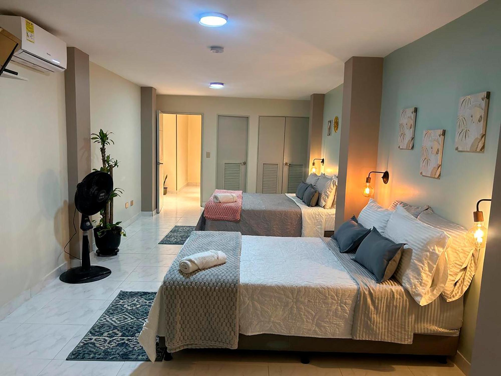Family Room,1636103057:JPEG