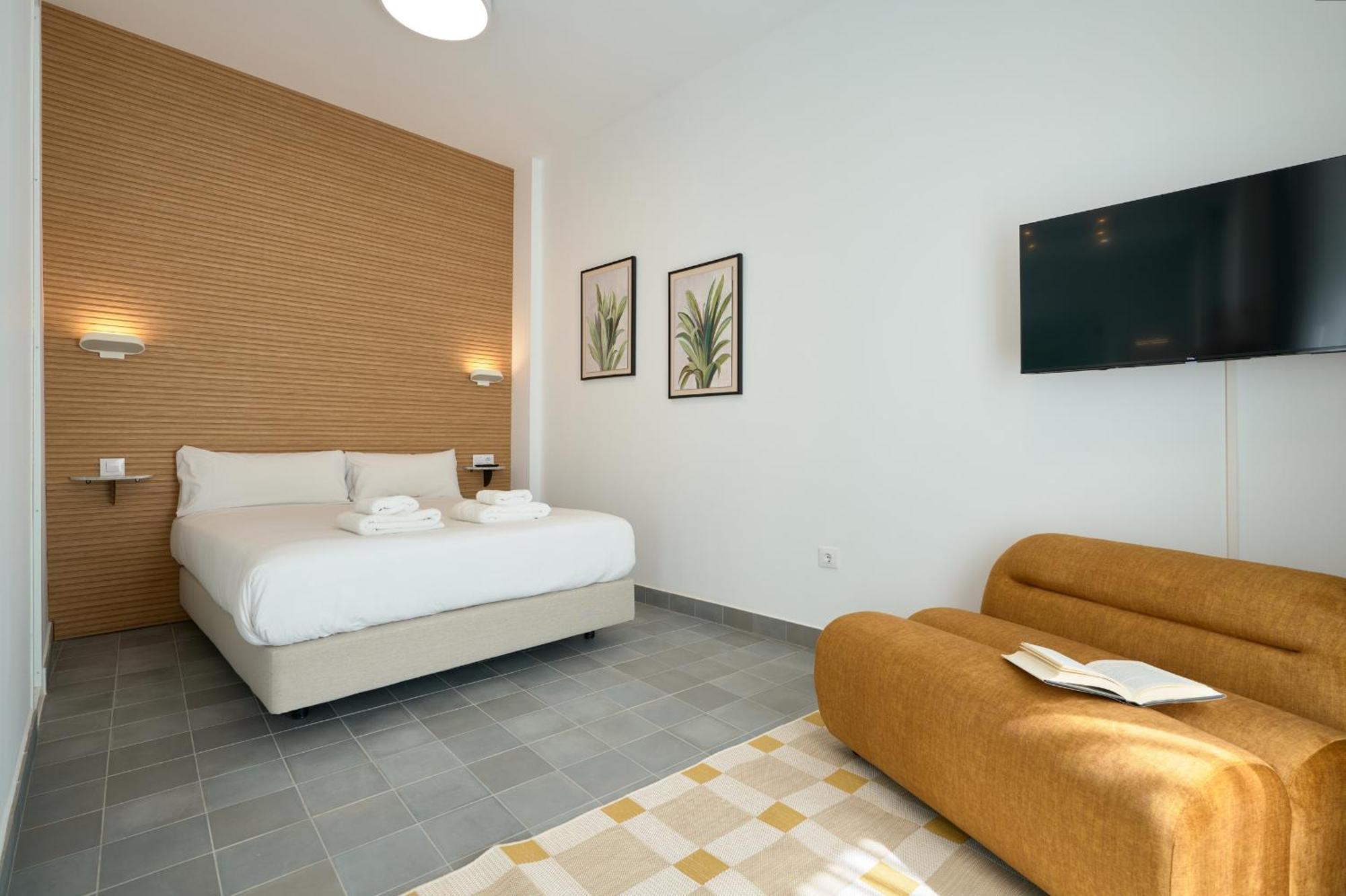 Studio Apartment One Double Bed,1637564496:JPEG