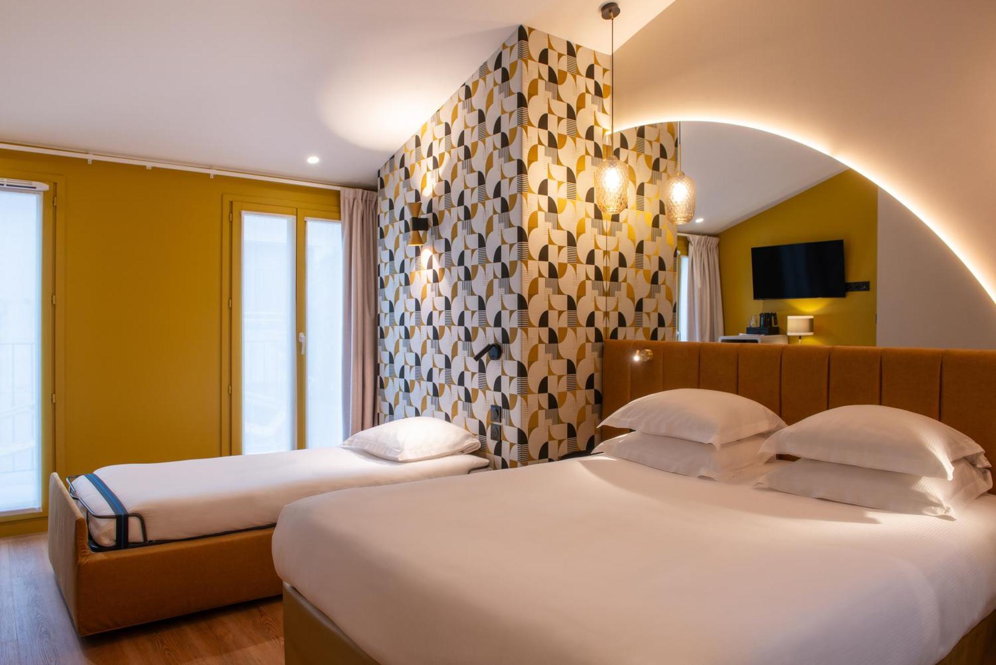 Triple Room,1637714969:JPEG