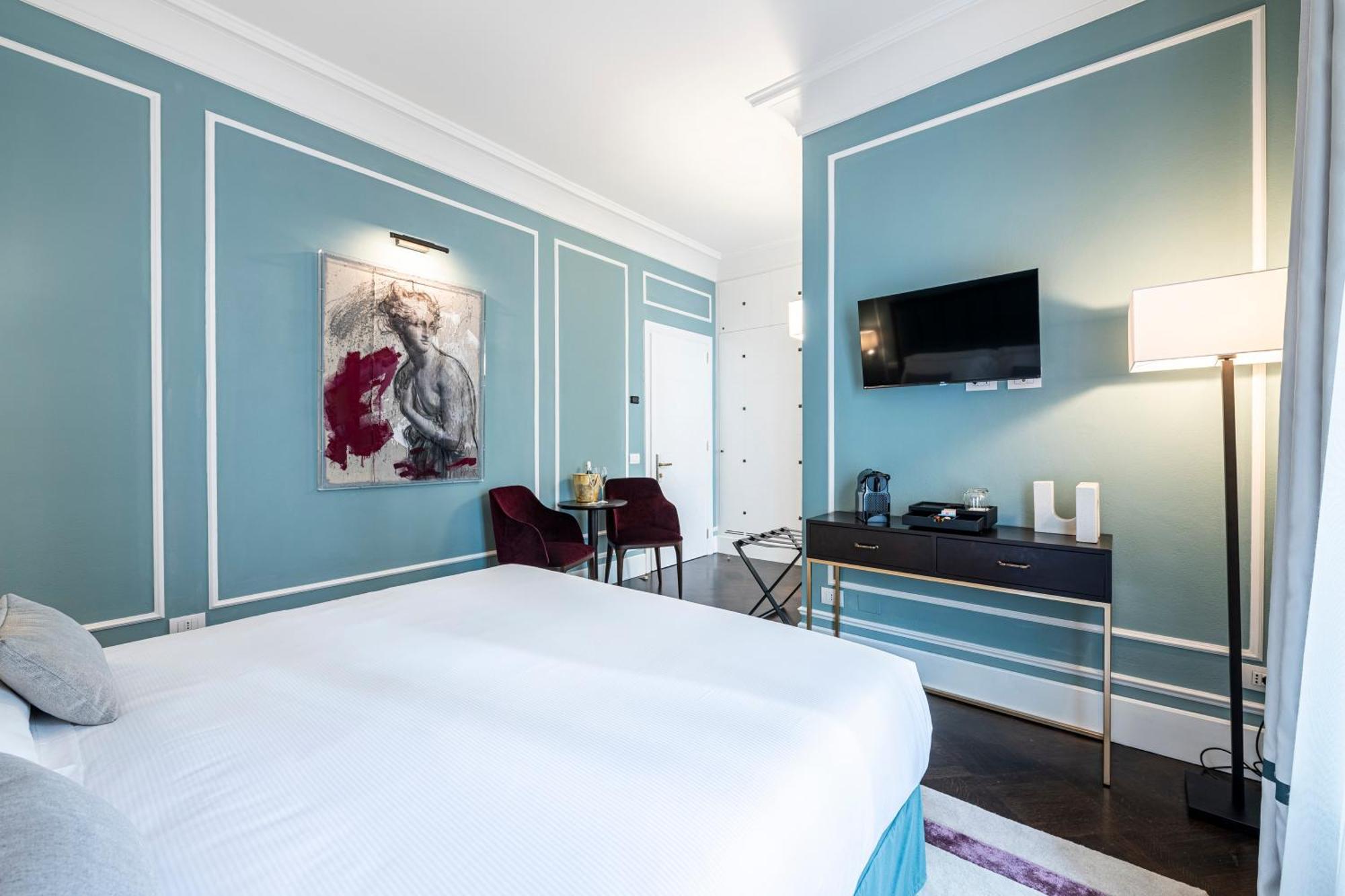Standard King Room