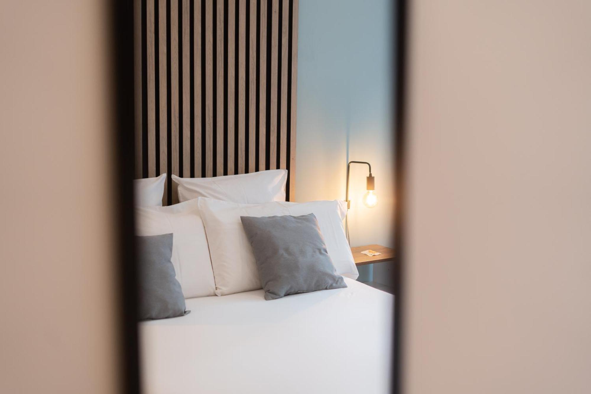 Double Room with Private Bathroom,1639379021:JPEG
