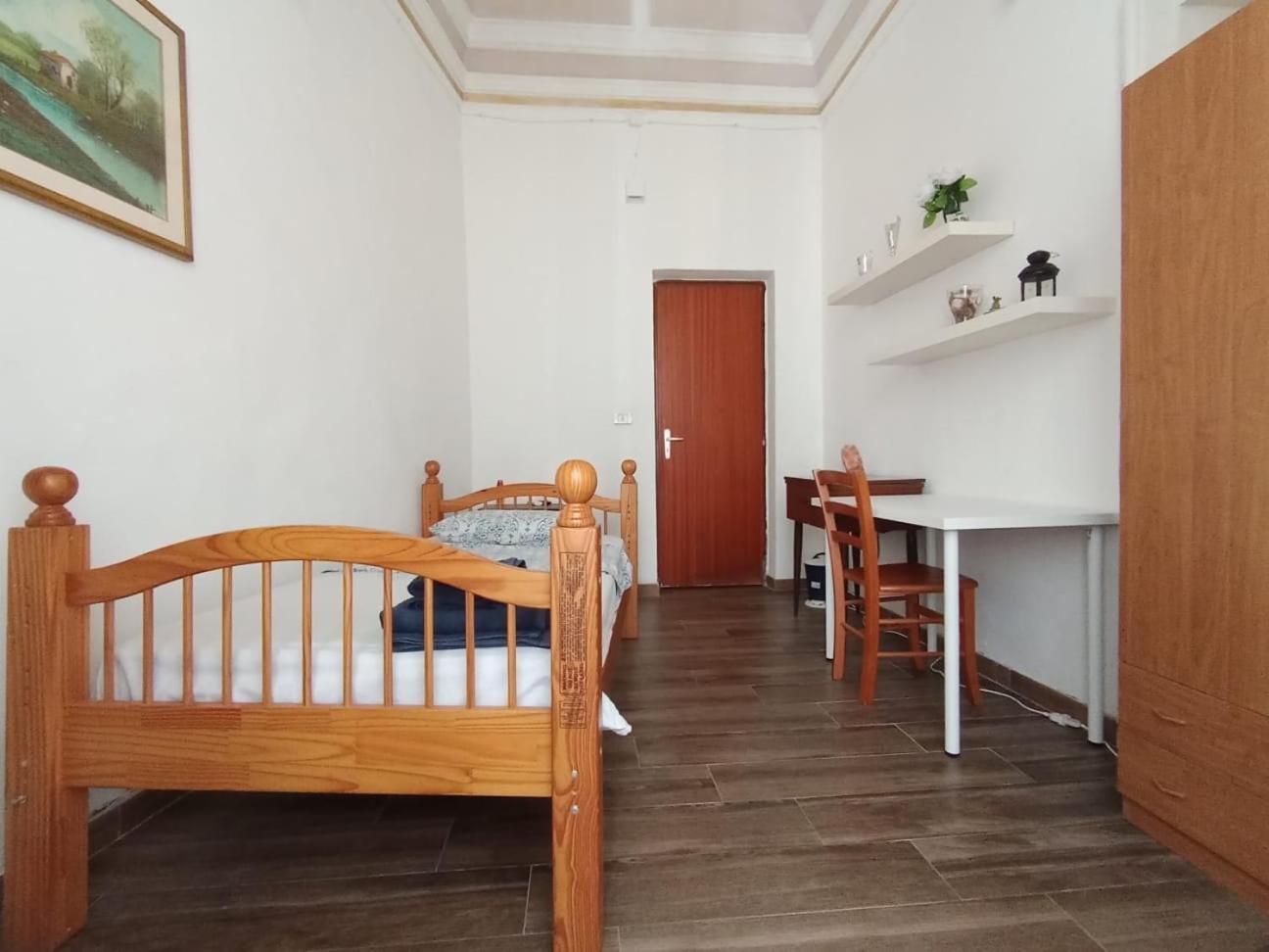 Single Room Balcony