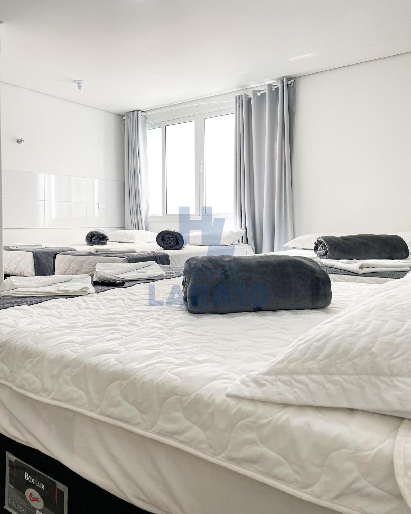 Family Room,1639476571:JPEG