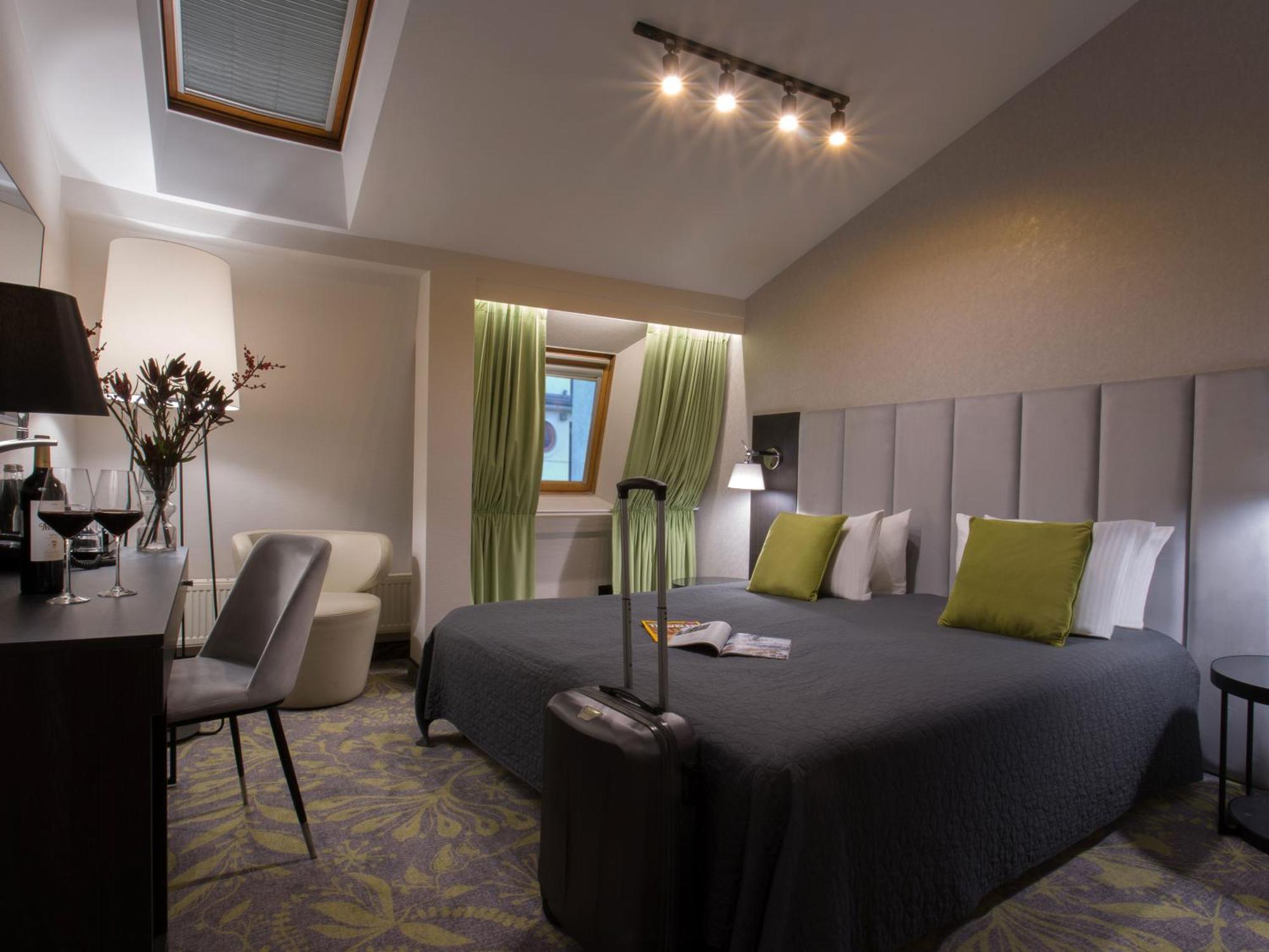 Standard Double Room,1639549233:JPEG