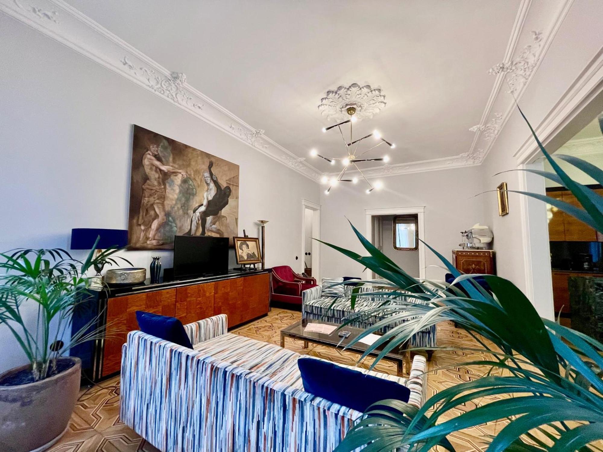 Deluxe Apartment,1639551138:JPEG