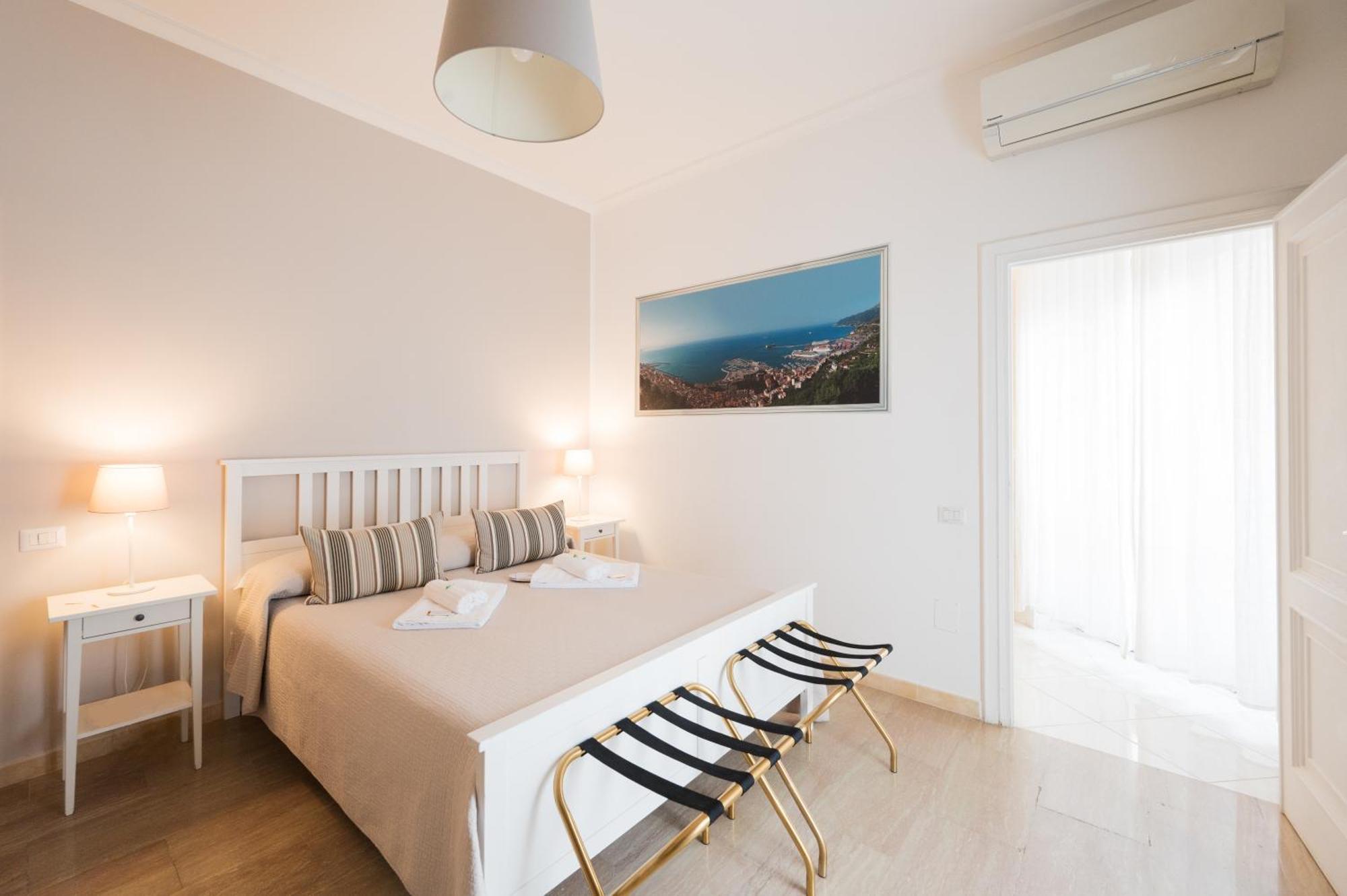 Double Room with Balcony,1639590454:JPEG