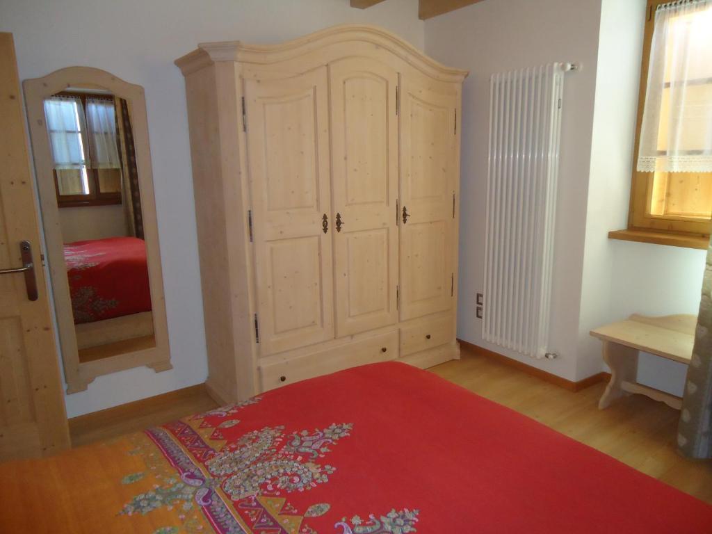 Suite,17188148:JPEG