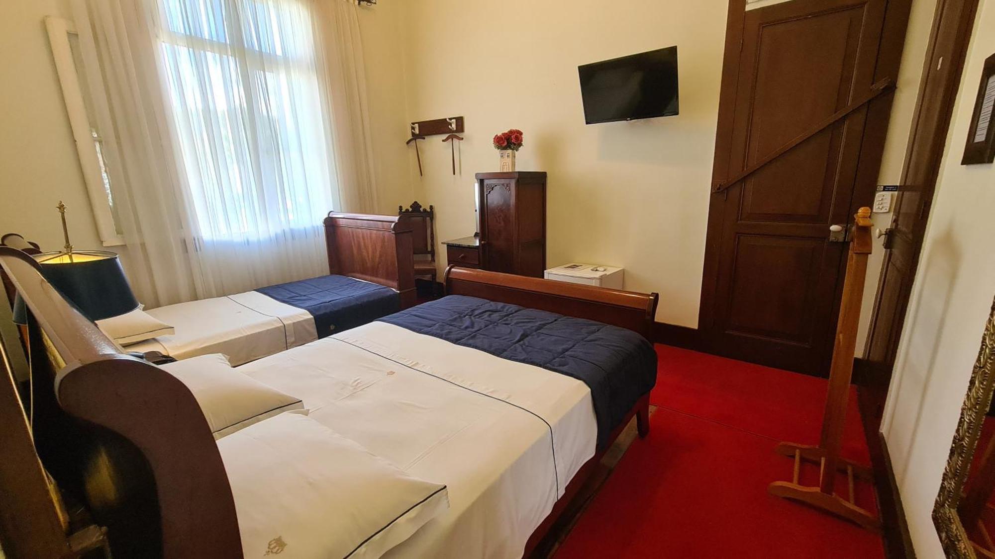 Luxury Triple Room
