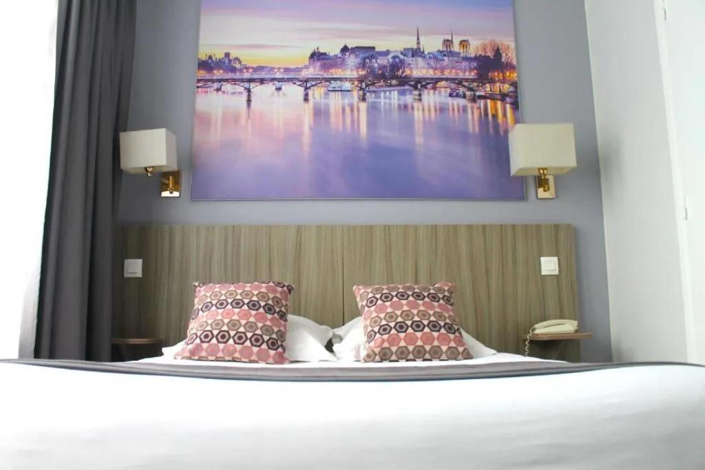 Classic Comfort Room