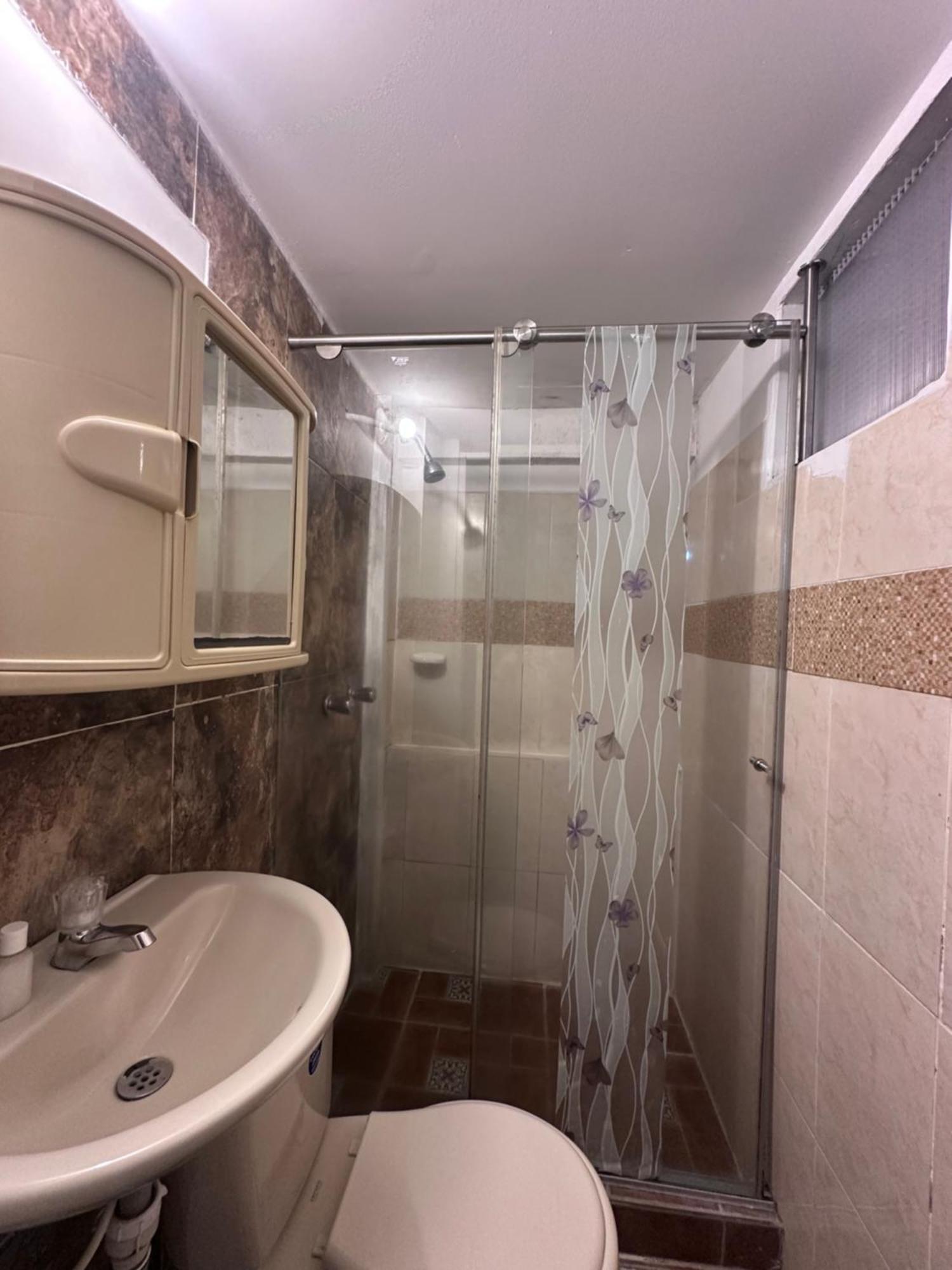 Habitación Doble con baño privado