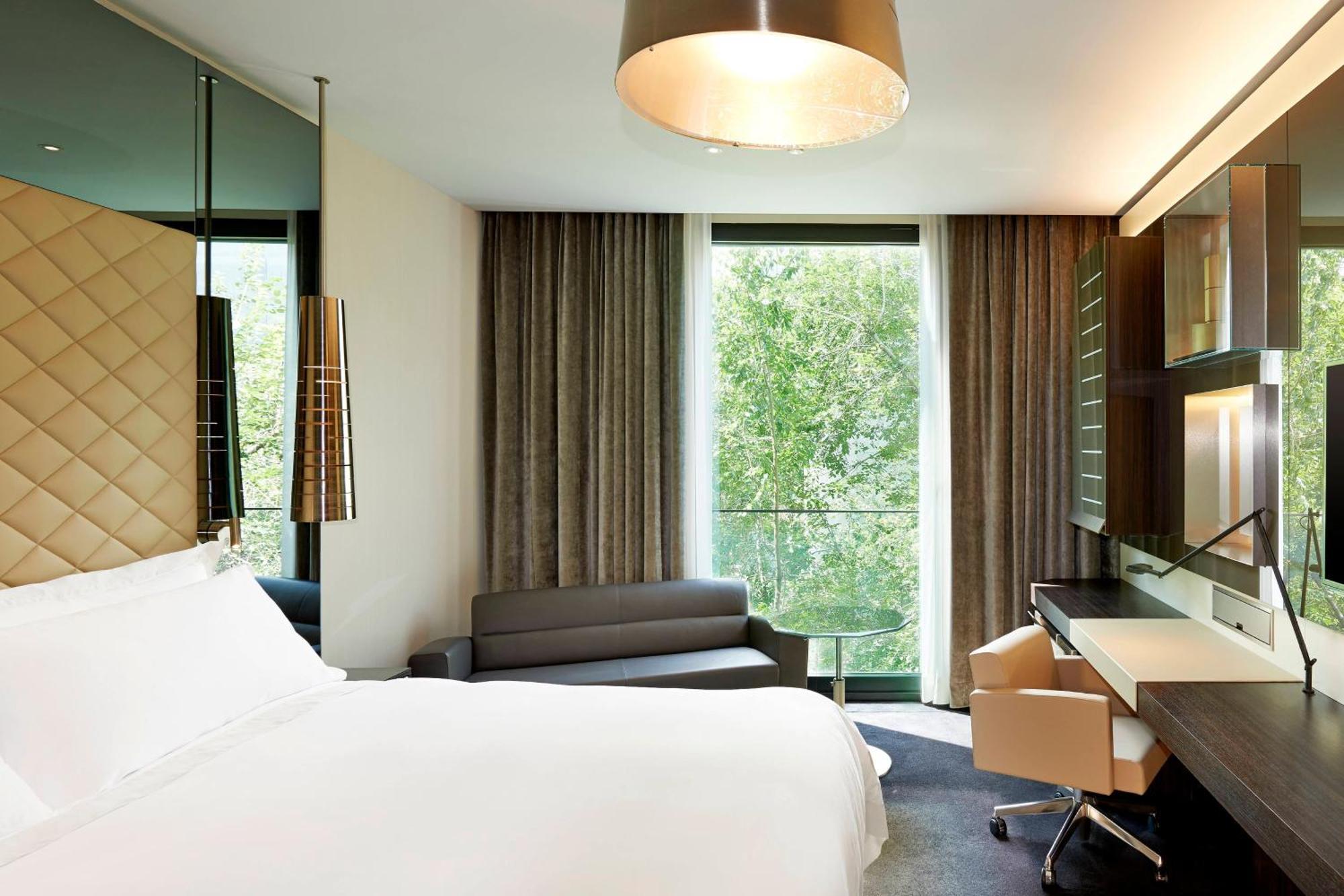 Atelier Two-Bedroom Suite Piazza View
