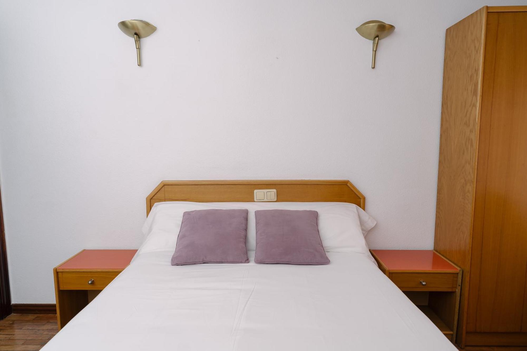 Double or Twin Room,1641737990:JPEG