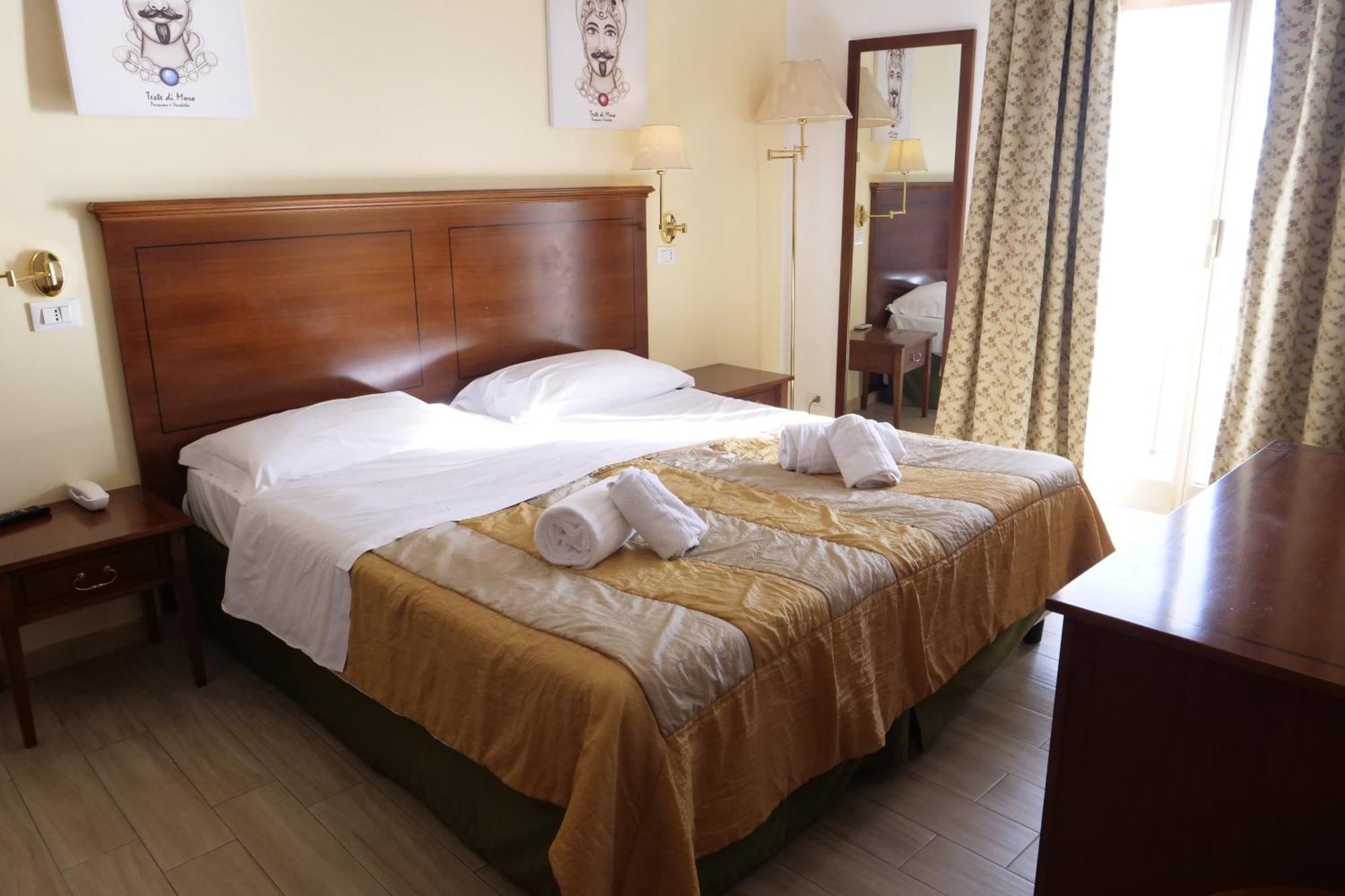 Superior Triple Room Sea View