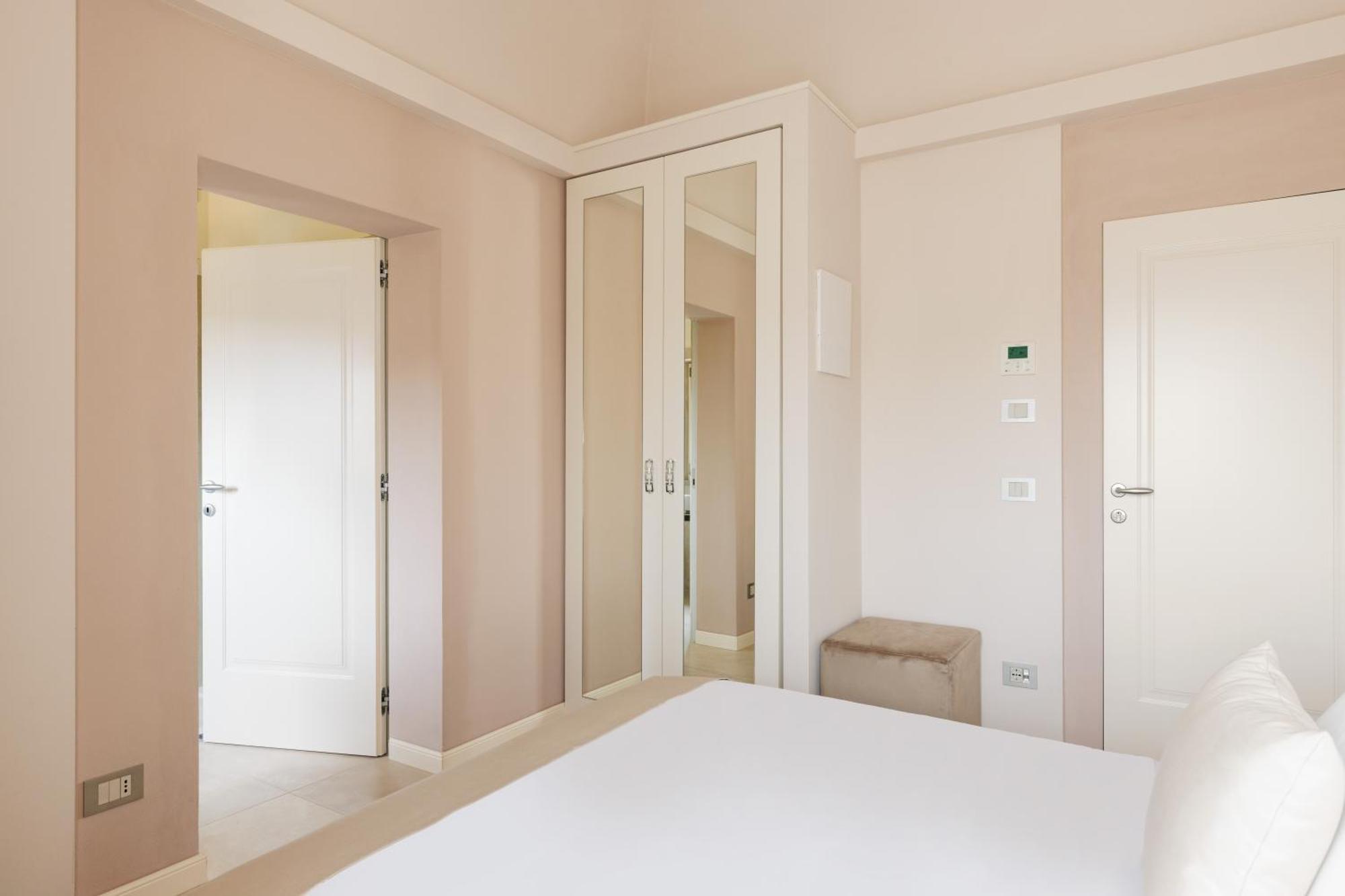 Standard Single Room,1641887407:JPEG