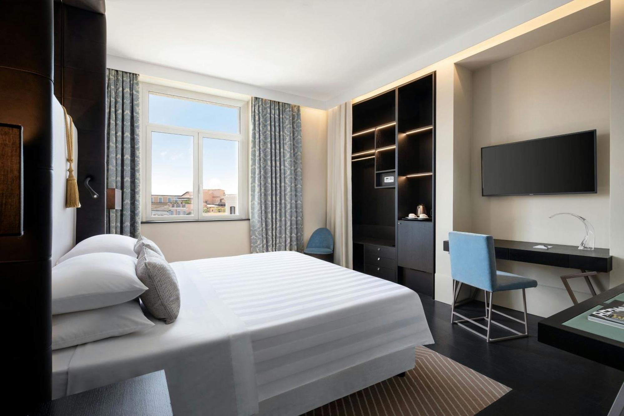 Executive Deluxe Twin Room with City View,1643134204:JPEG