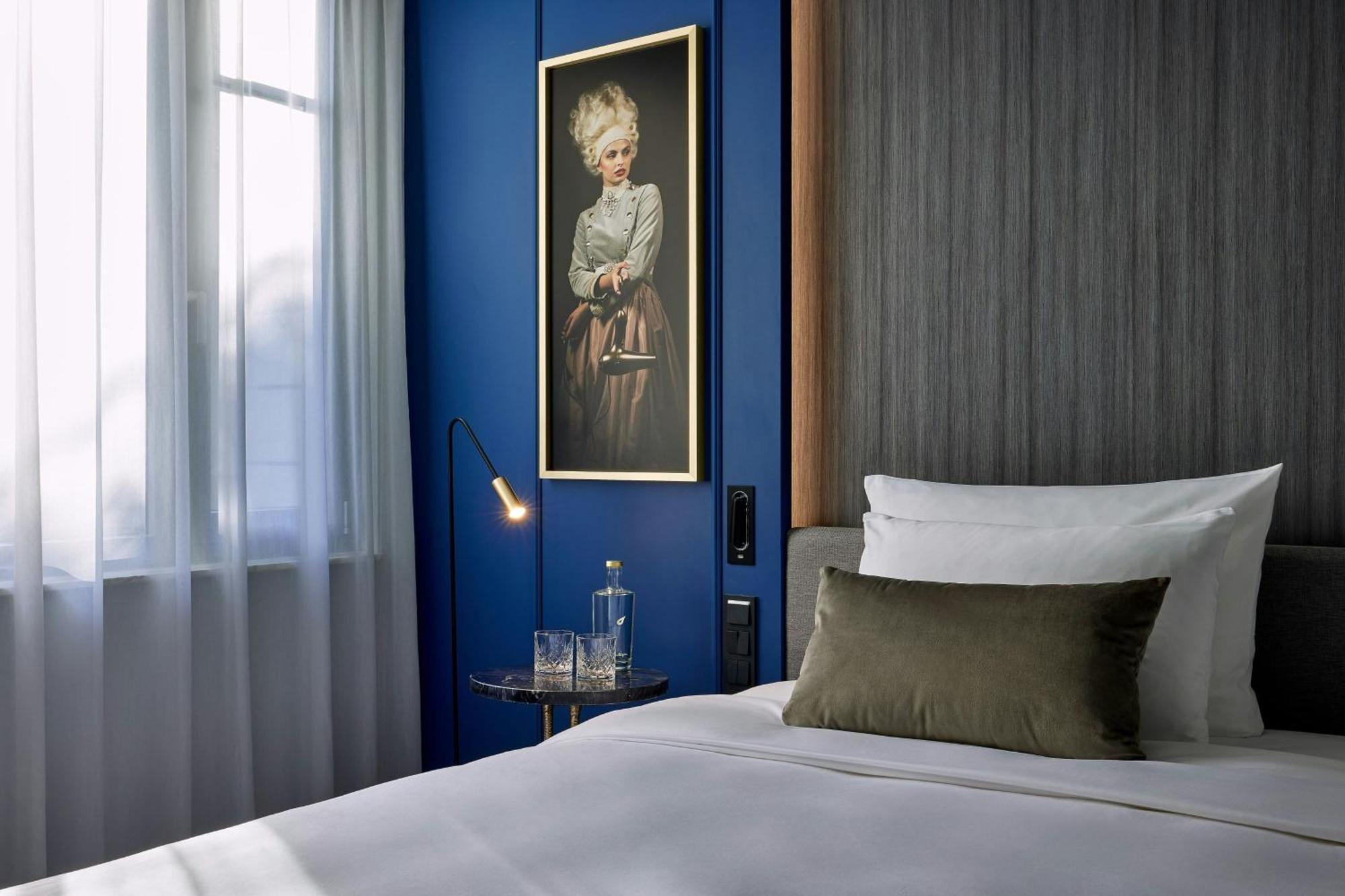 Luc King Room View,1643138174:JPEG