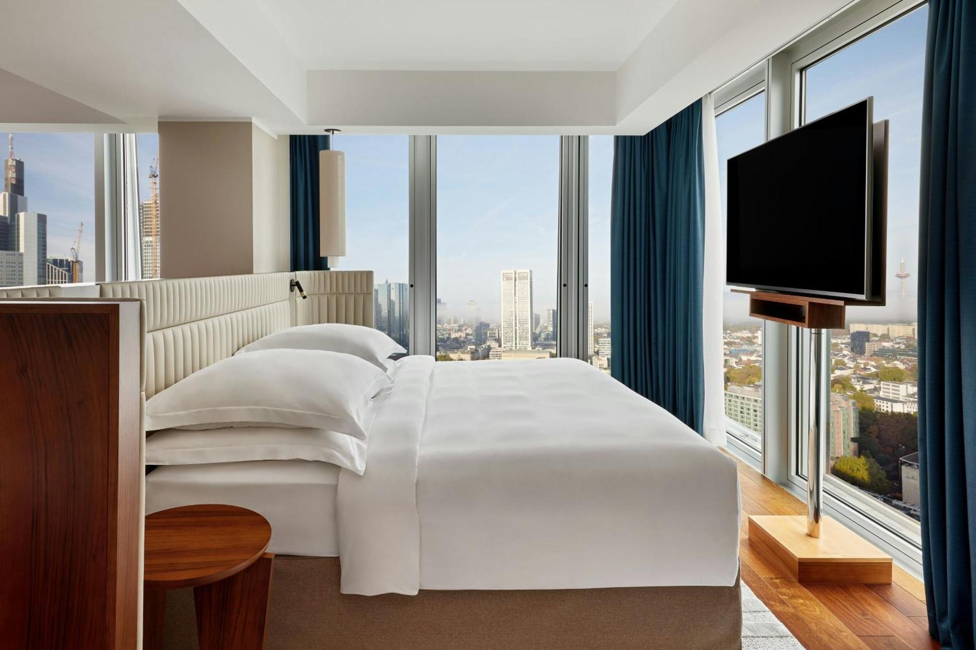 Panoramic Suite,1643160452:JPEG