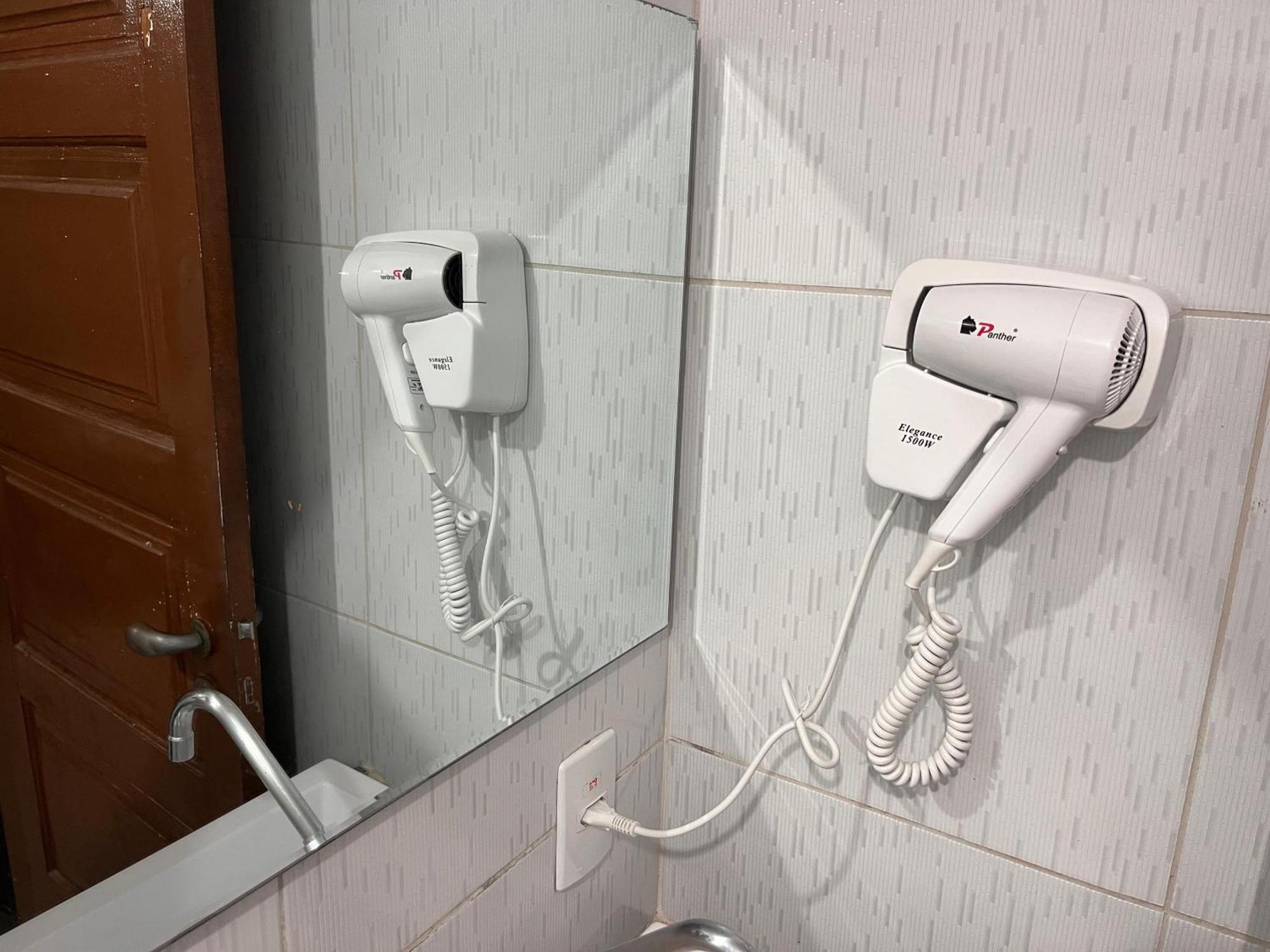 Standard Triple Room,1154559360:JPEG
