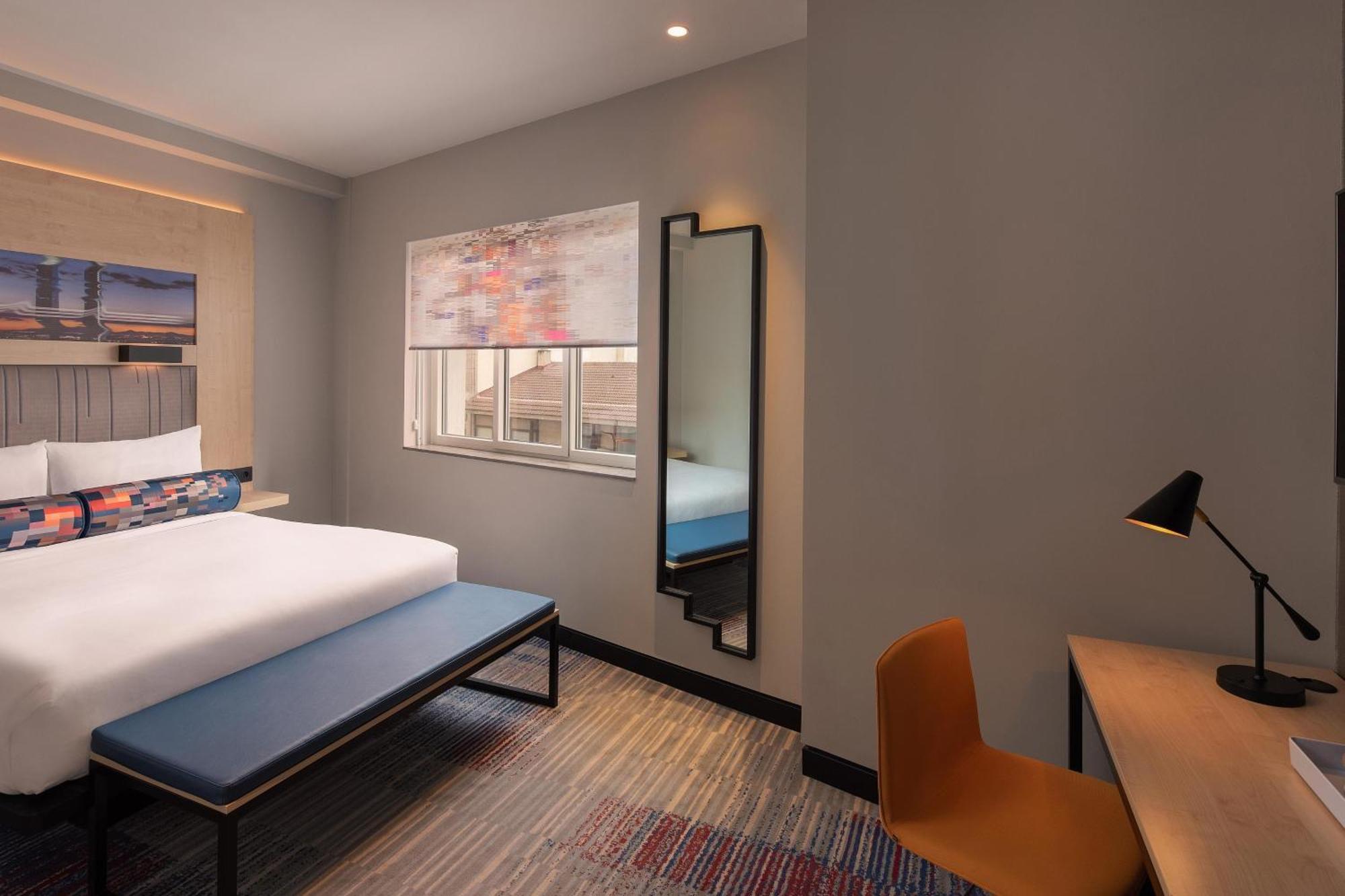 Aloft Queen Room,1731571282:JPEG