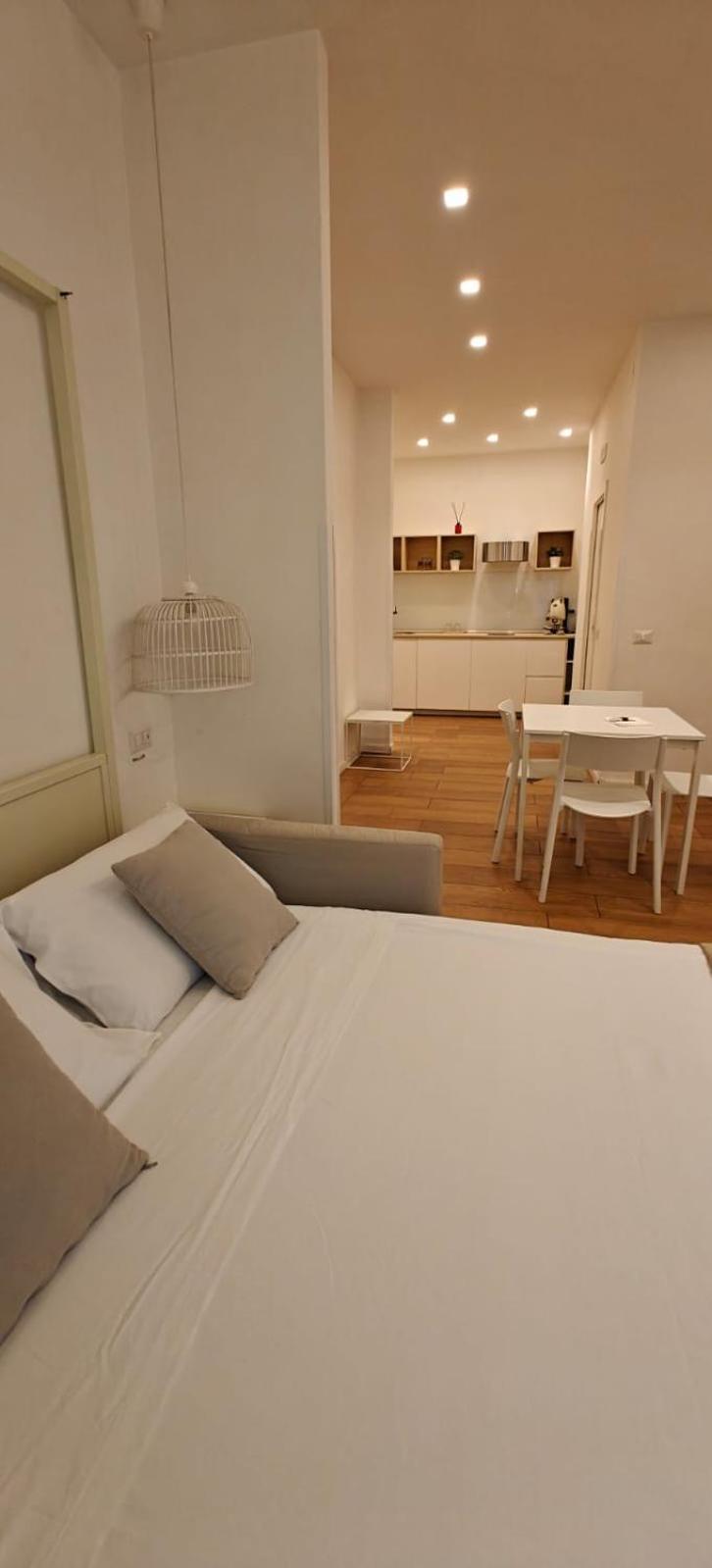 Holiday Home,1644160322:JPEG