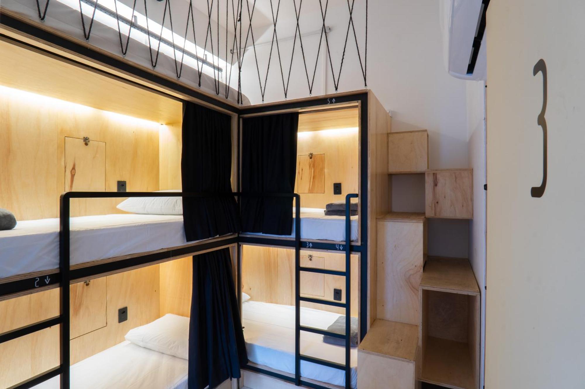 Bunk Bed Female Dormitory Room,1644351508:JPEG