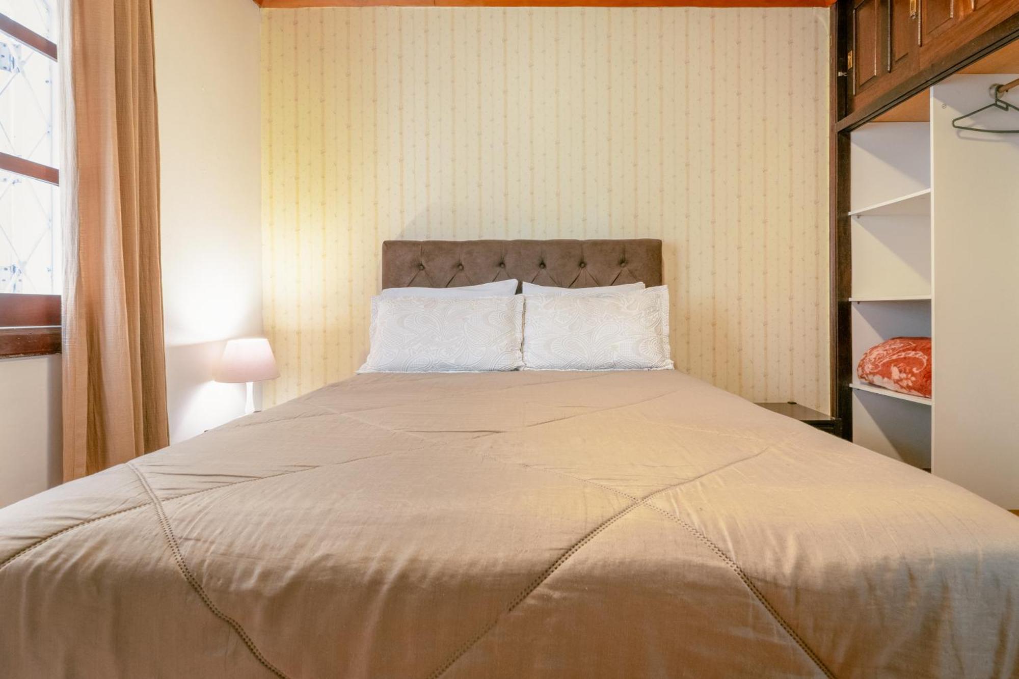 Quarto Duplo Standard