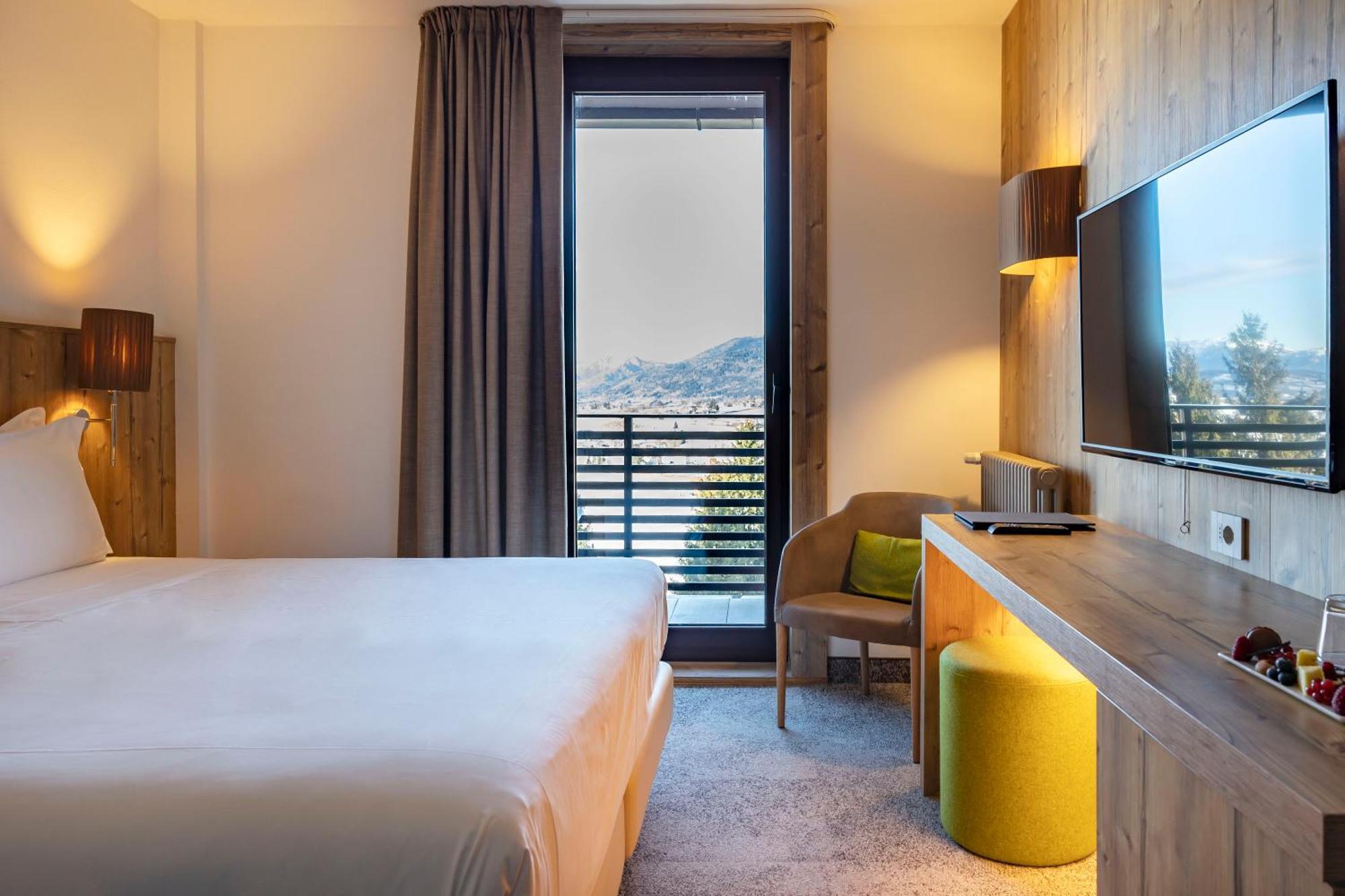 Superior Double or Twin Room,1645658072:JPEG
