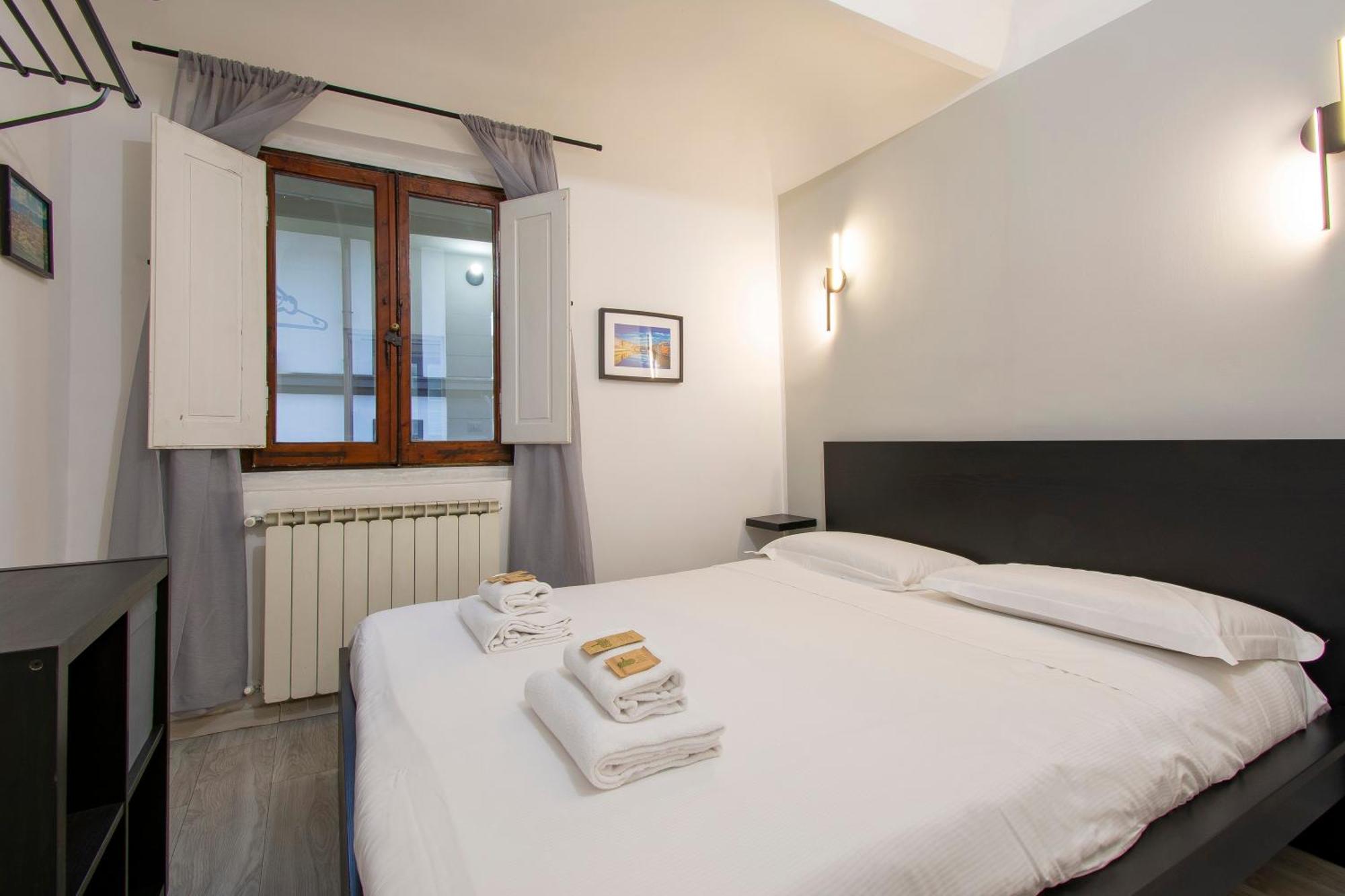 Deluxe Double Room,1645699817:JPEG