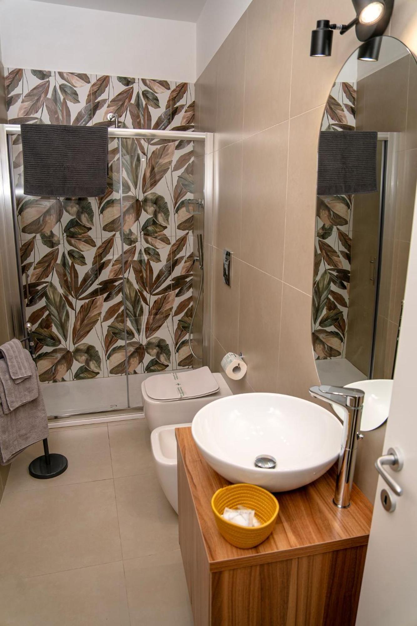 Double Room with Private Bathroom,1645806168:JPEG