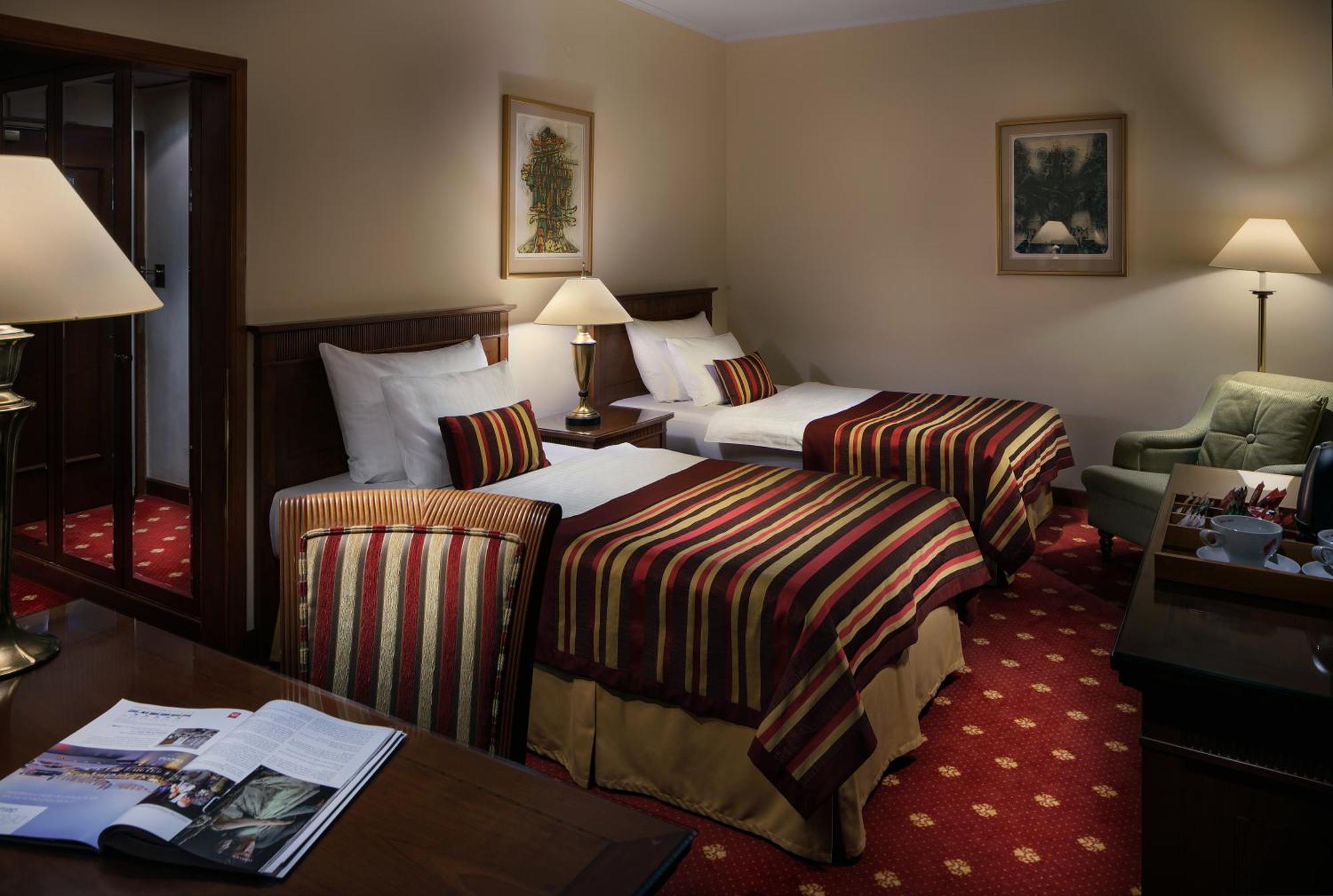 Deluxe Double or Twin Room,1646329540:JPEG