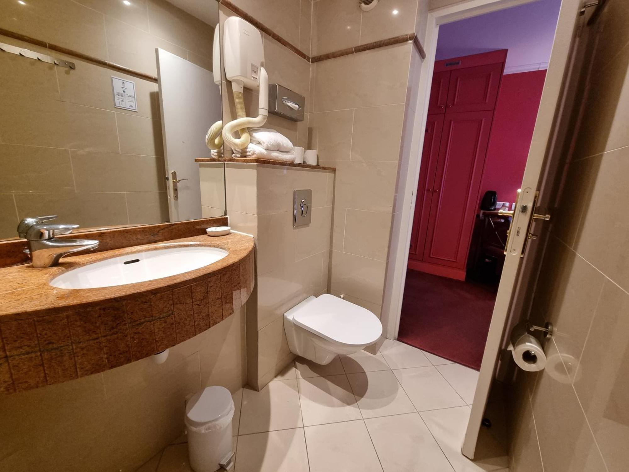 Quadruple Room,1646891354:JPEG