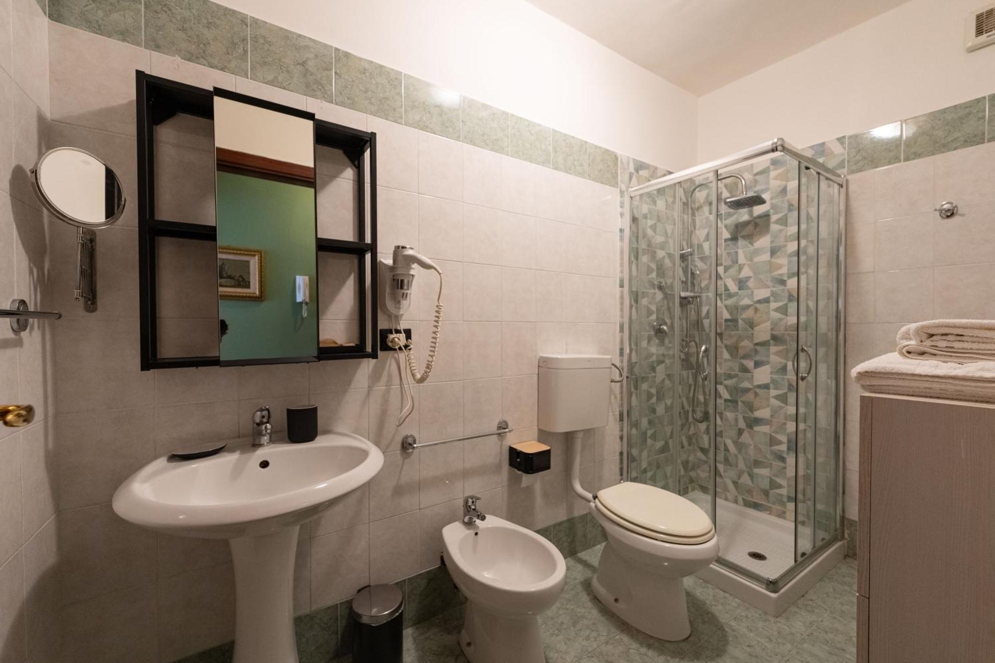 Classic Quadruple Room