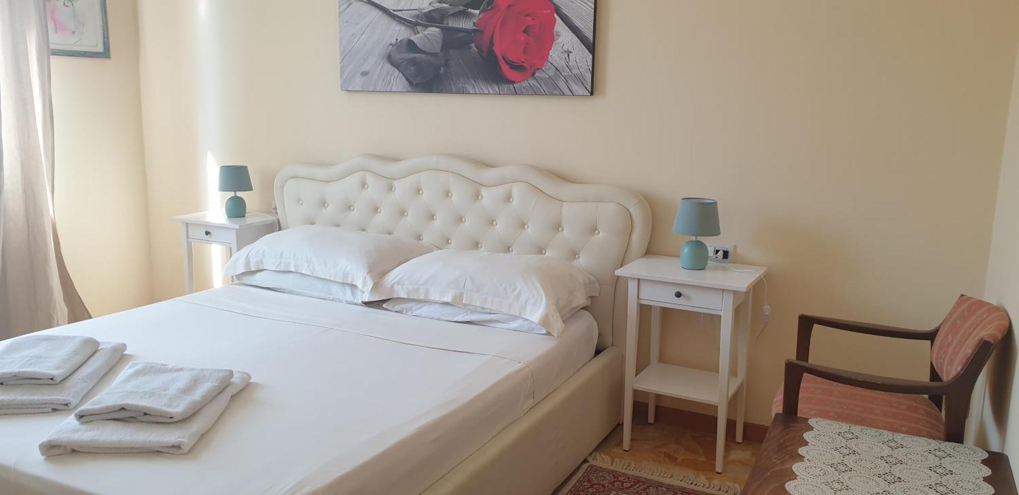 Two-Bedroom Apartment with Balcony,1646925153:JPEG