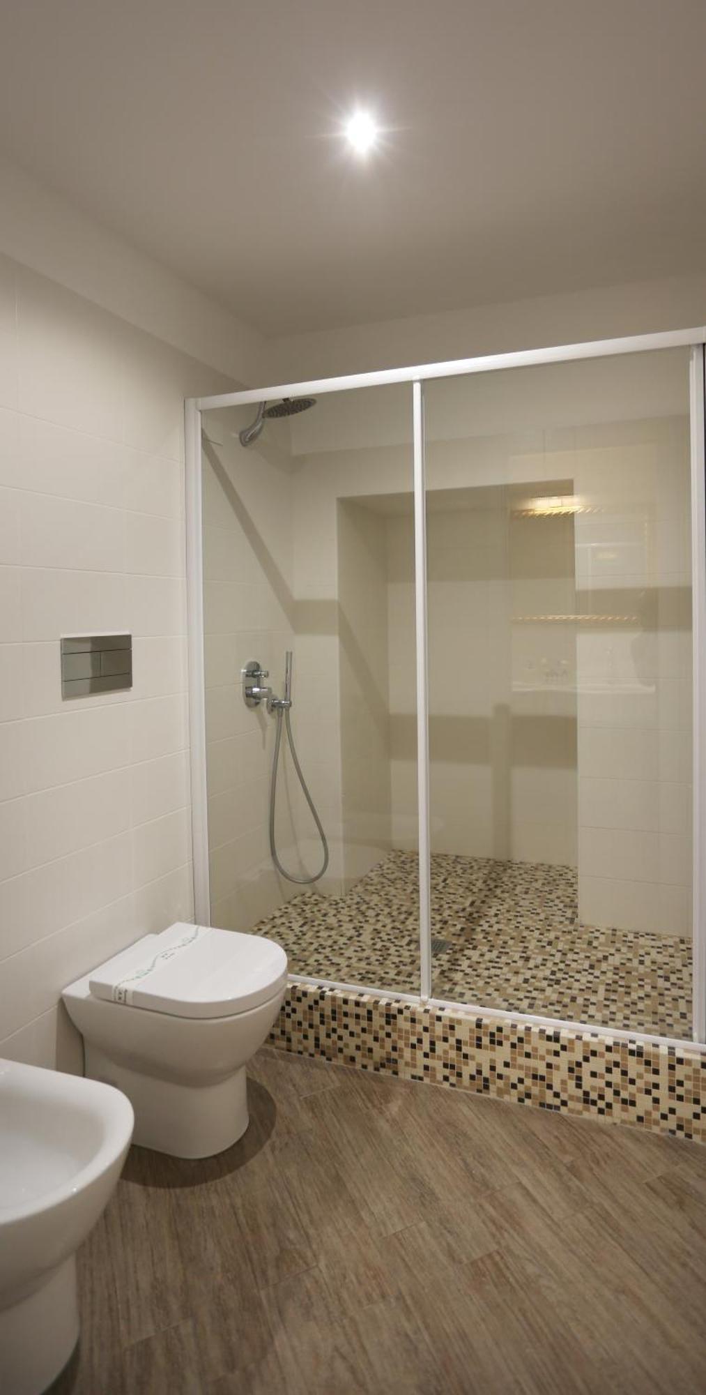 Large Double Room,1646942324:JPEG