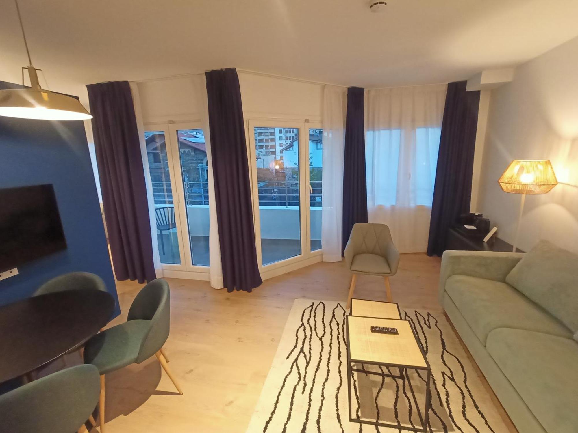 Apartamento con terraza